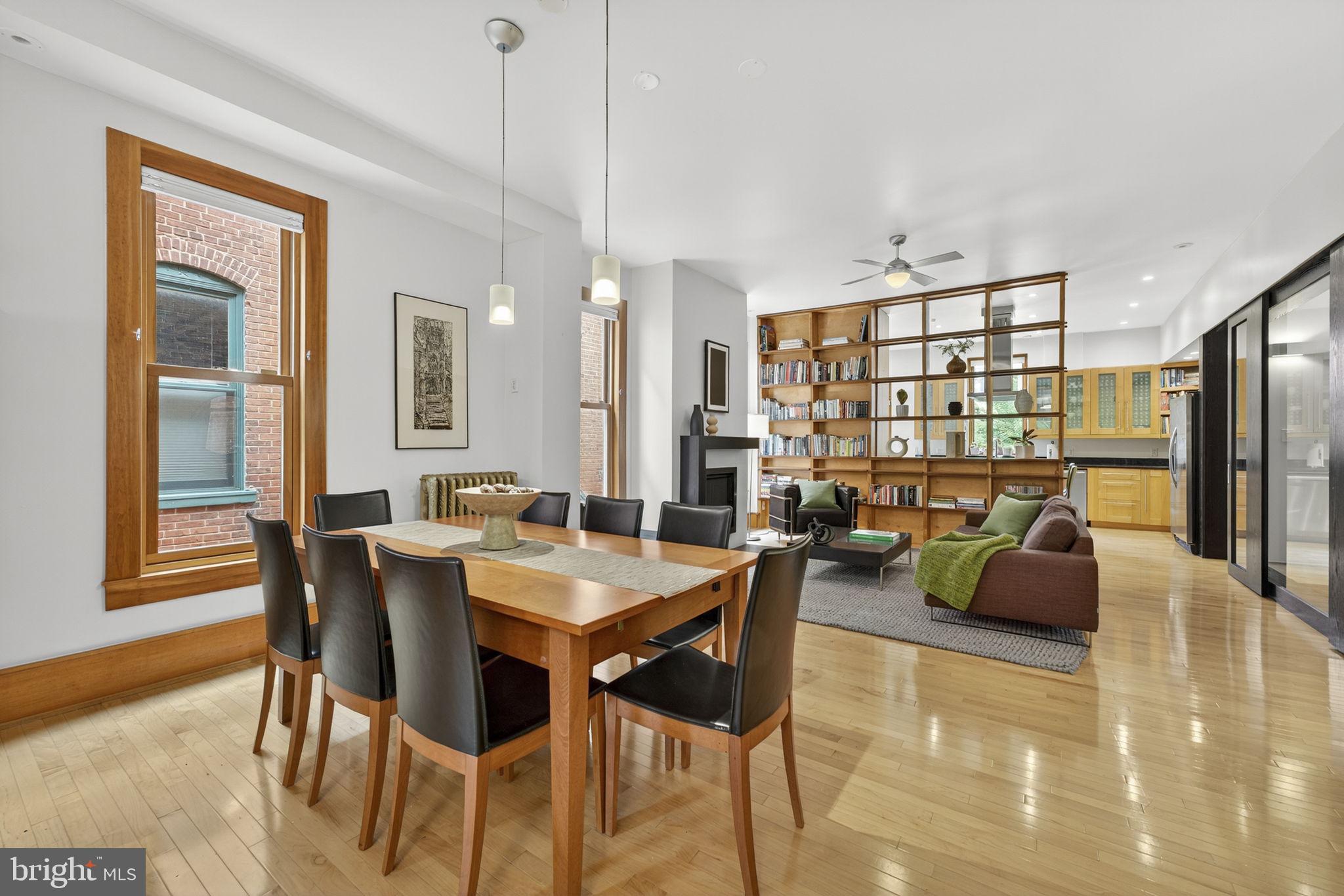 CAPITOL HILL - Residential