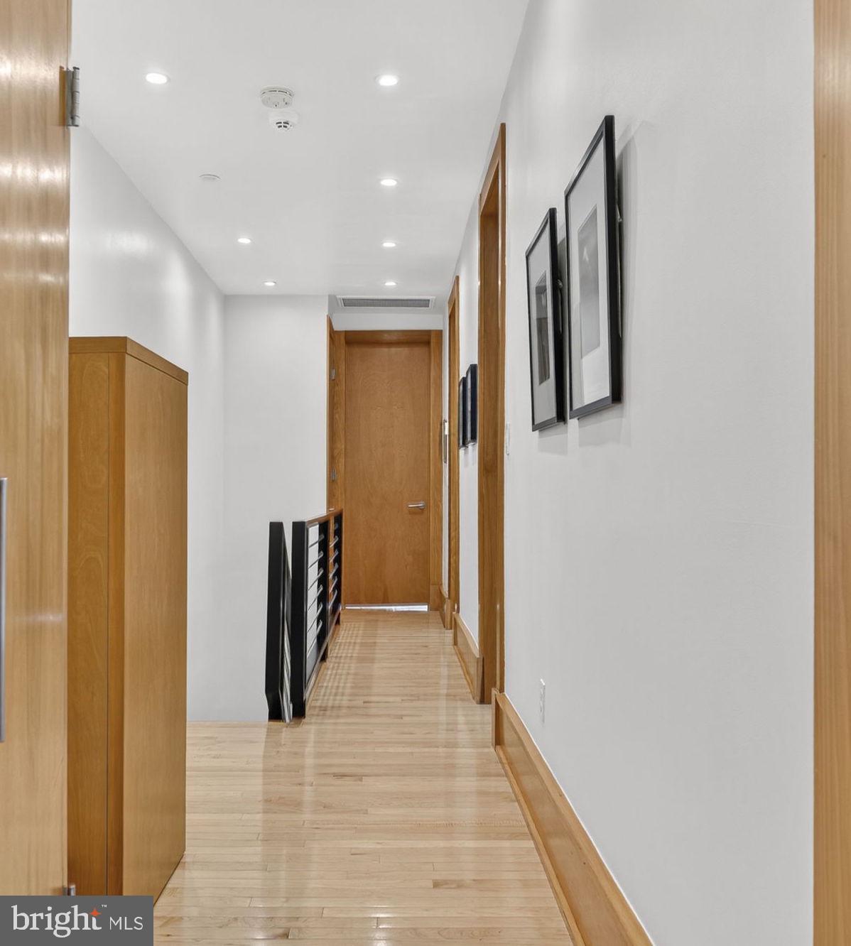 CAPITOL HILL - Residential