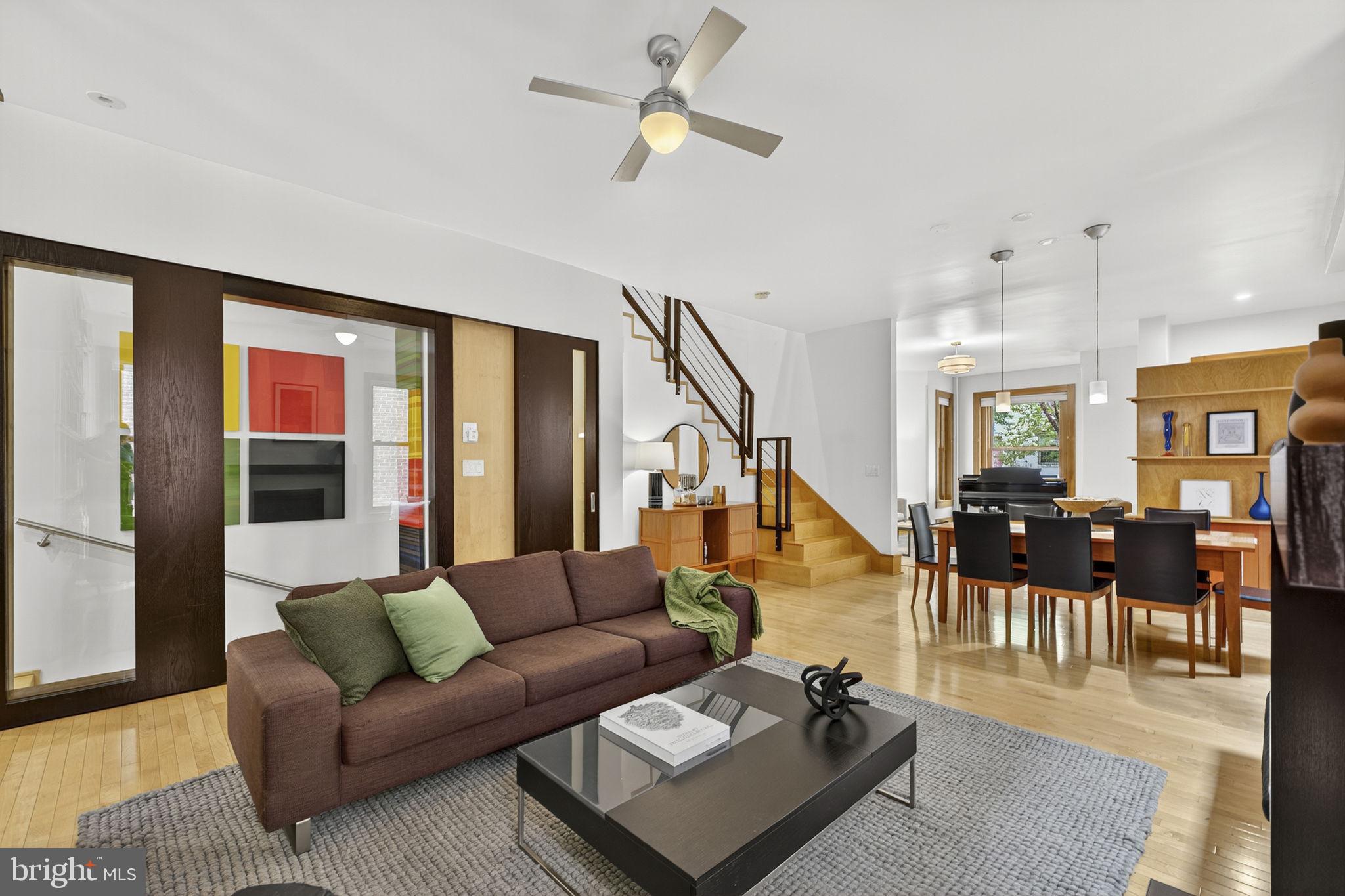 CAPITOL HILL - Residential