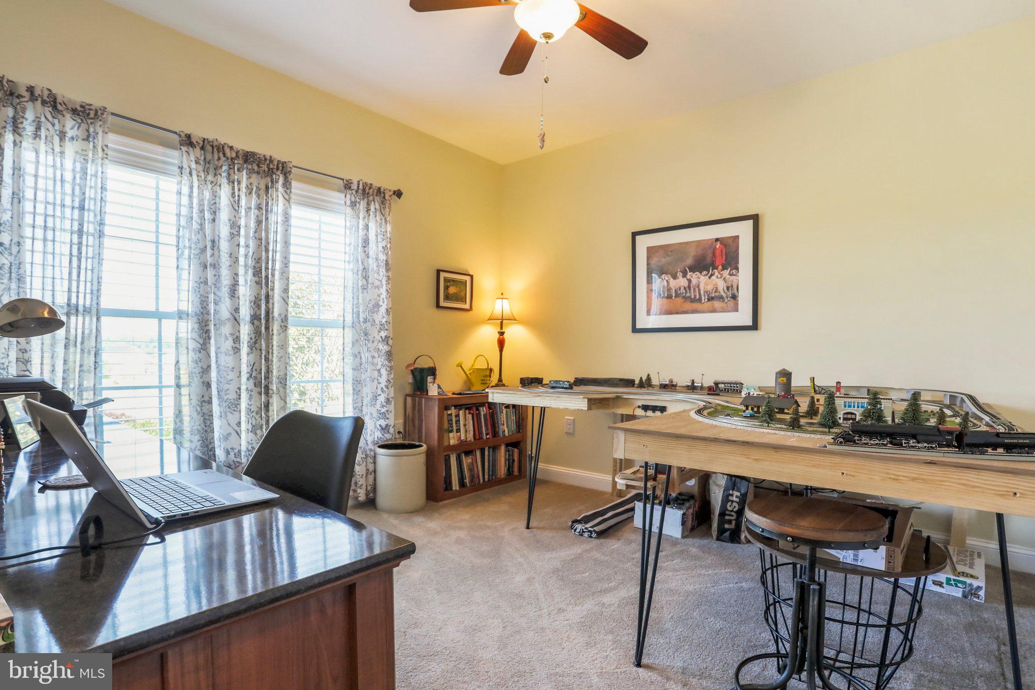 MOUNTAIN VISTA FARMS - Residential