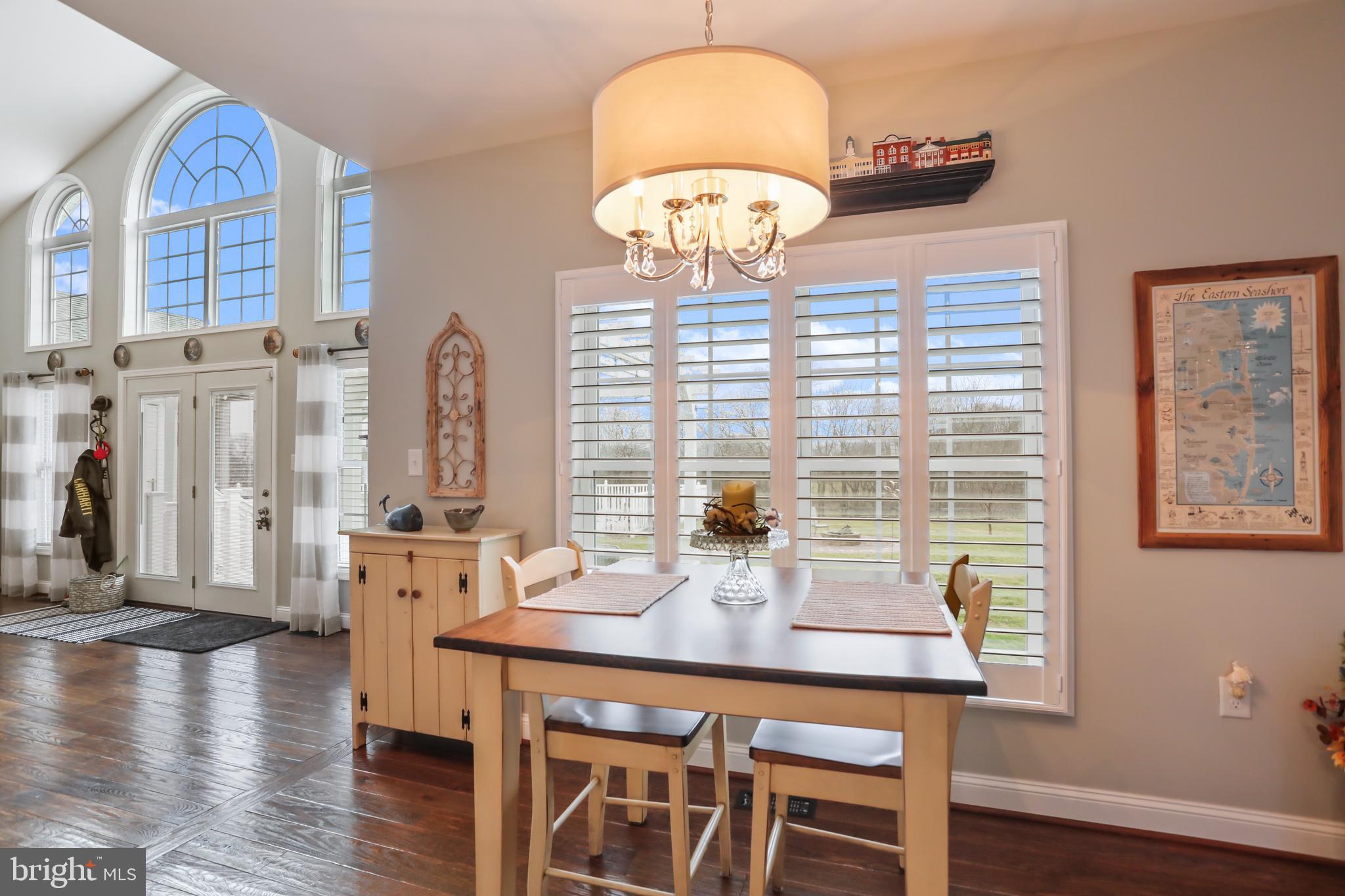 MOUNTAIN VISTA FARMS - Residential