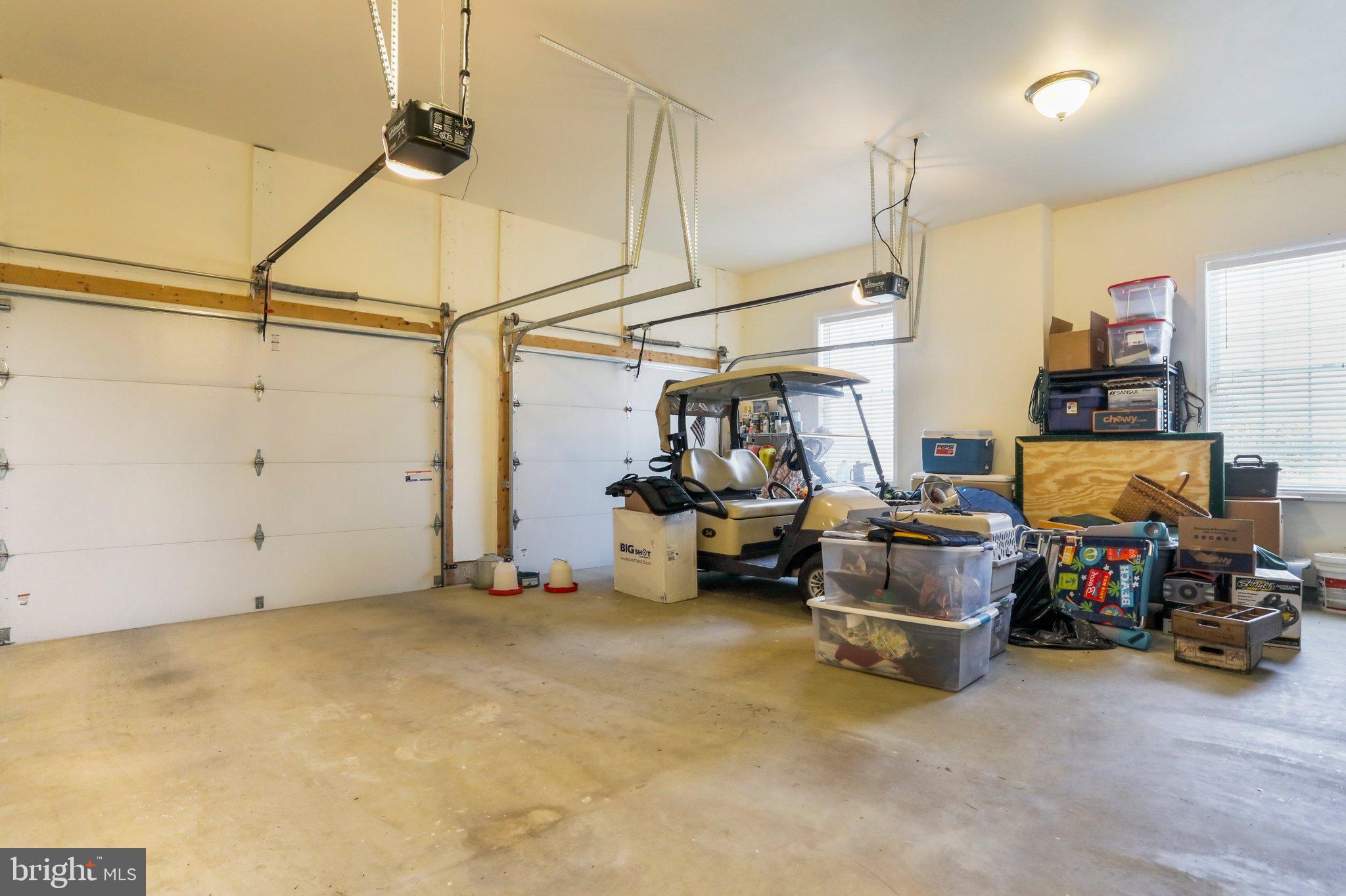 MOUNTAIN VISTA FARMS - Residential