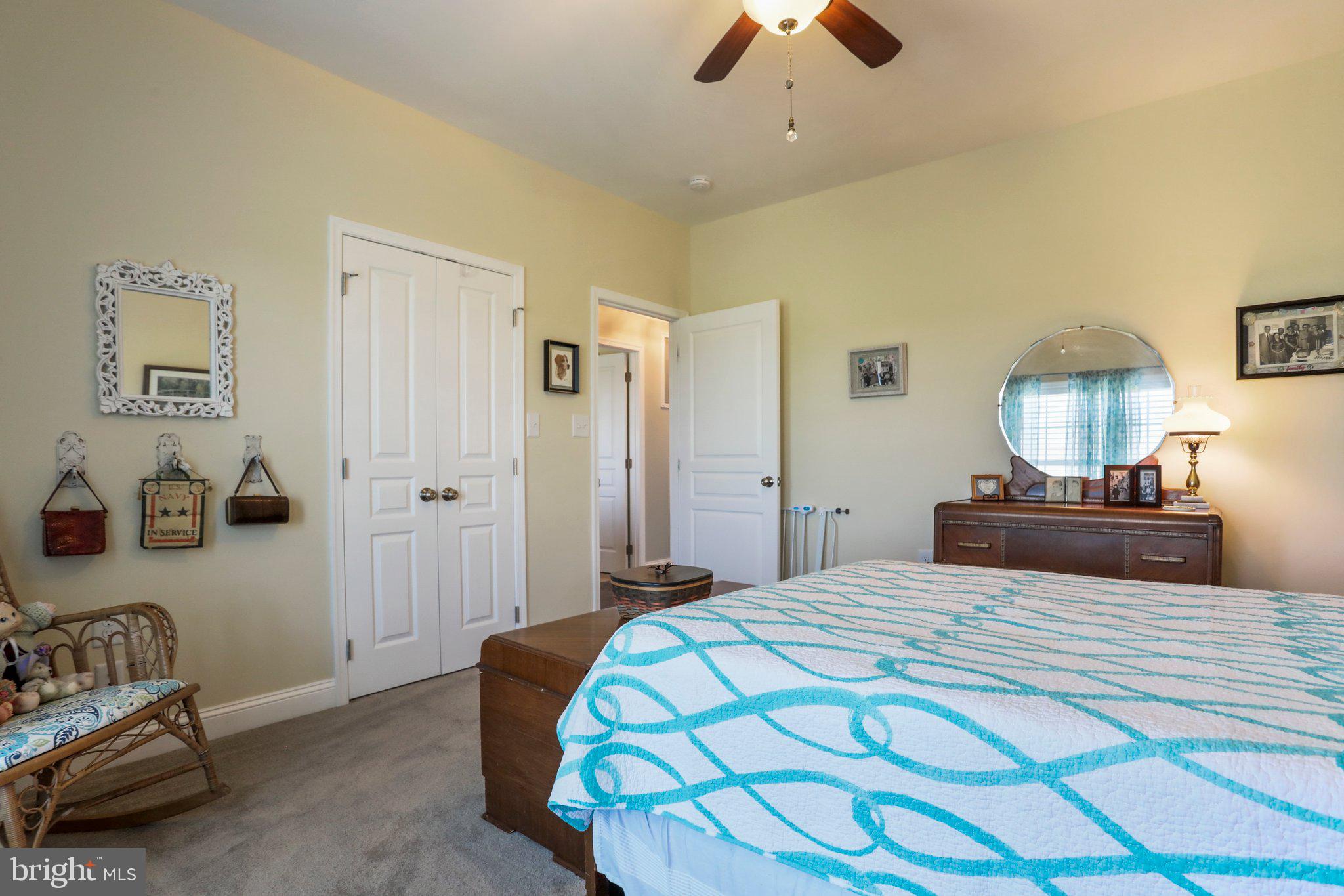 MOUNTAIN VISTA FARMS - Residential