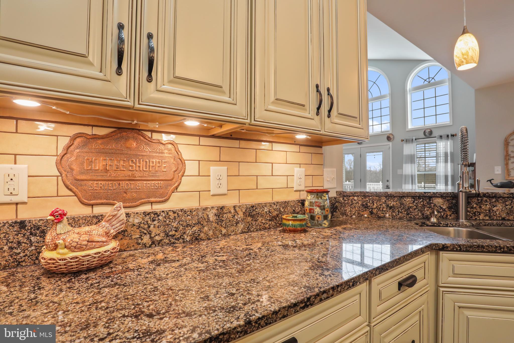 MOUNTAIN VISTA FARMS - Residential