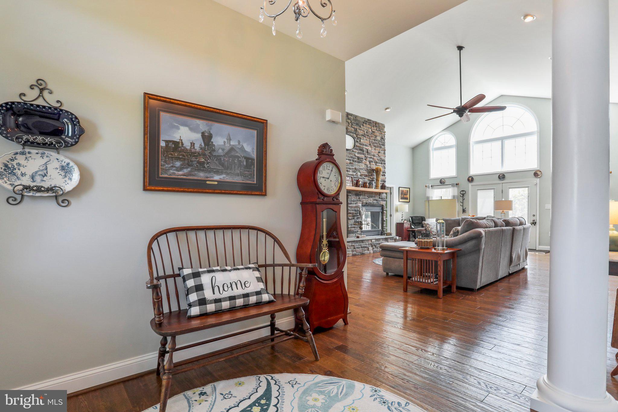 MOUNTAIN VISTA FARMS - Residential