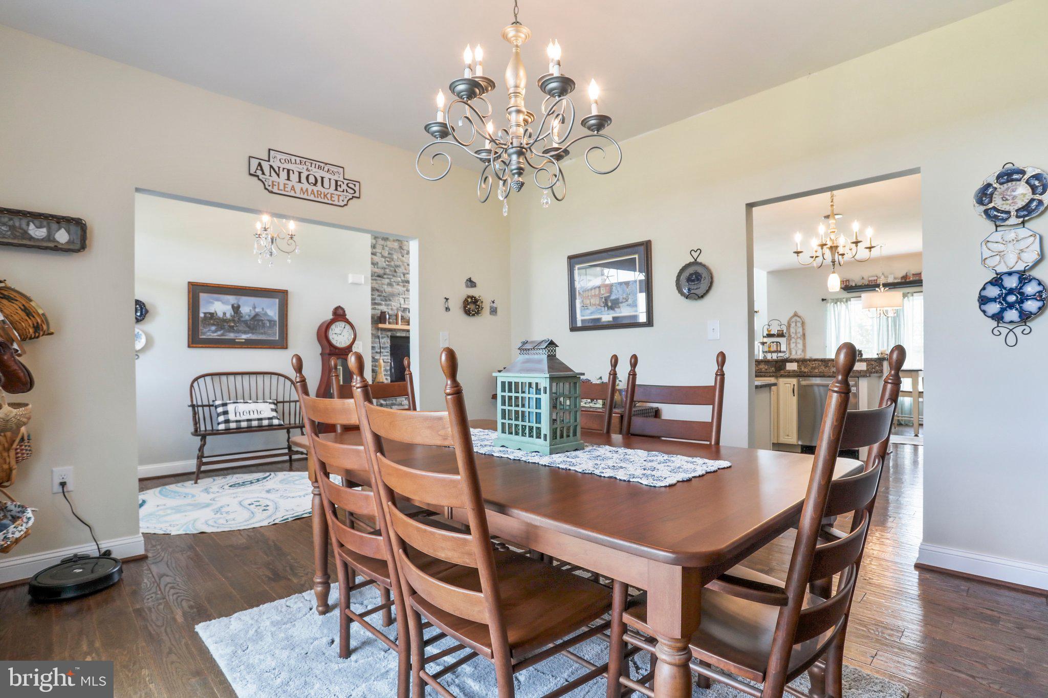 MOUNTAIN VISTA FARMS - Residential