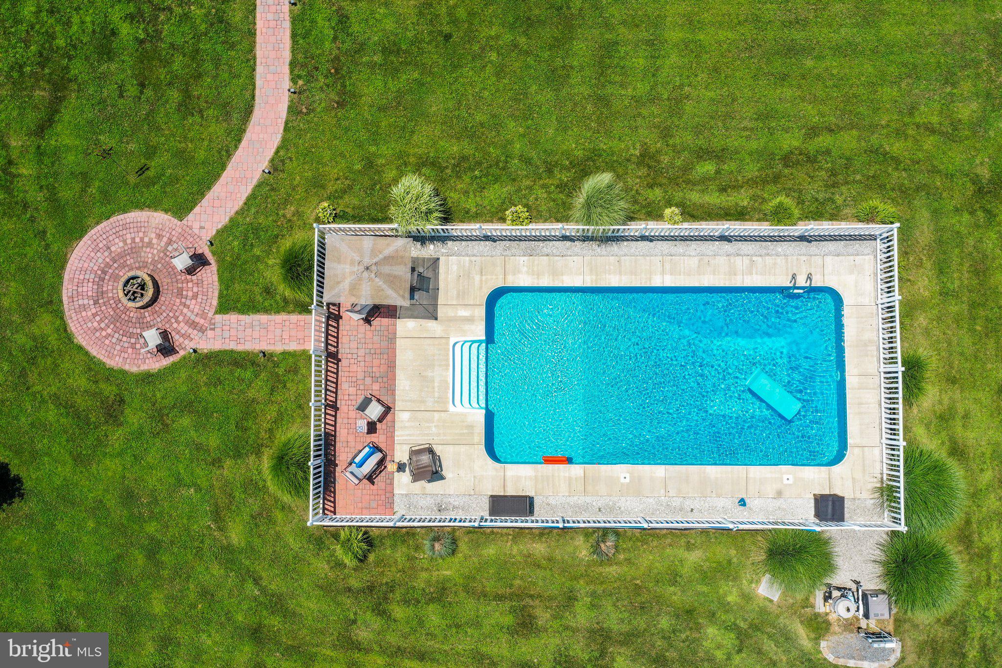 MOUNTAIN VISTA FARMS - Residential