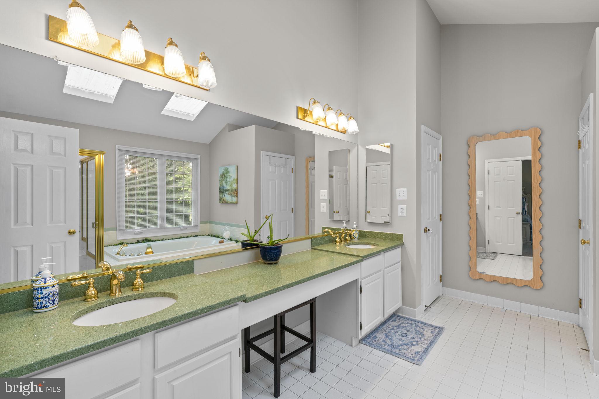 FOXHALL FARM - Residential