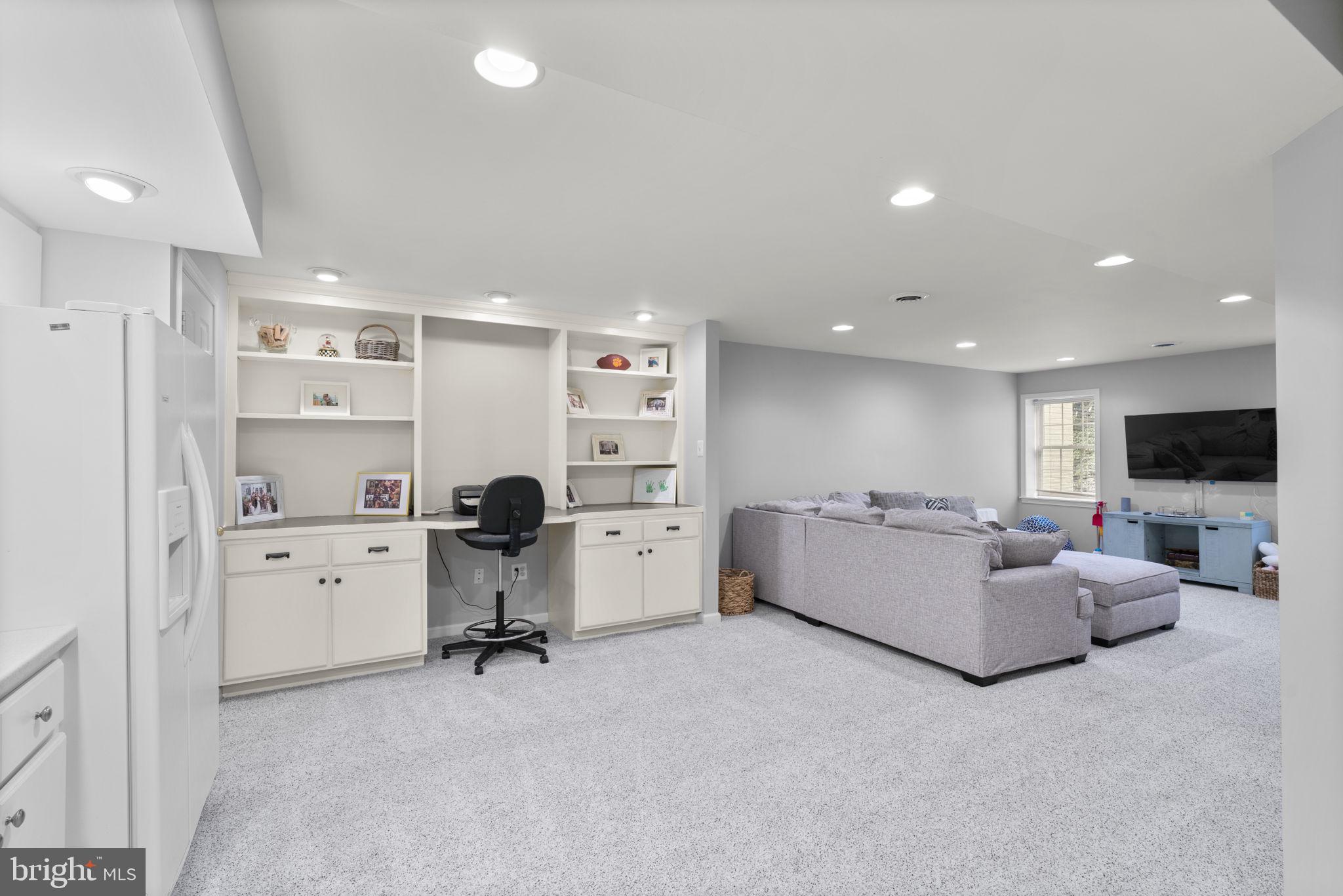 FOXHALL FARM - Residential