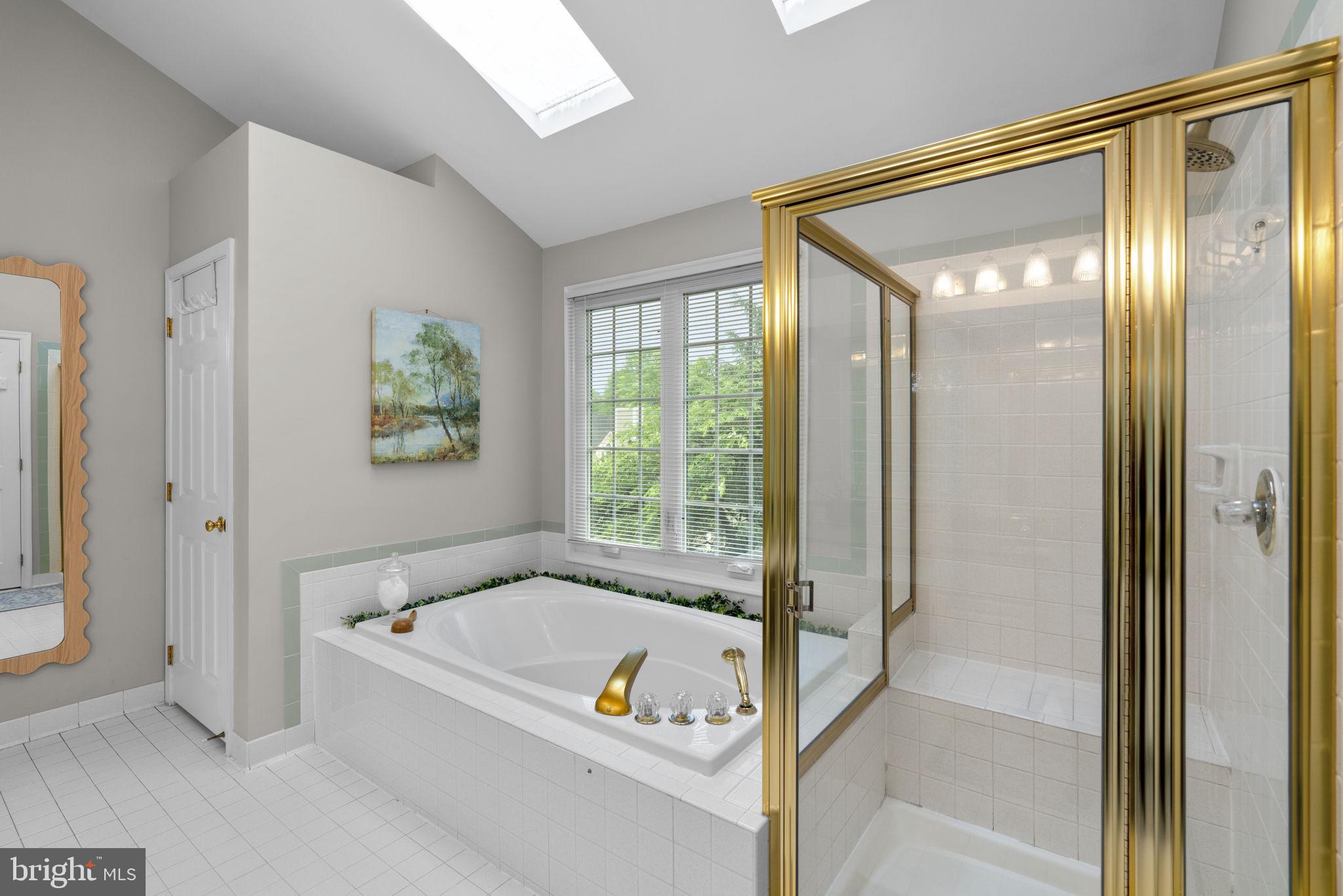 FOXHALL FARM - Residential