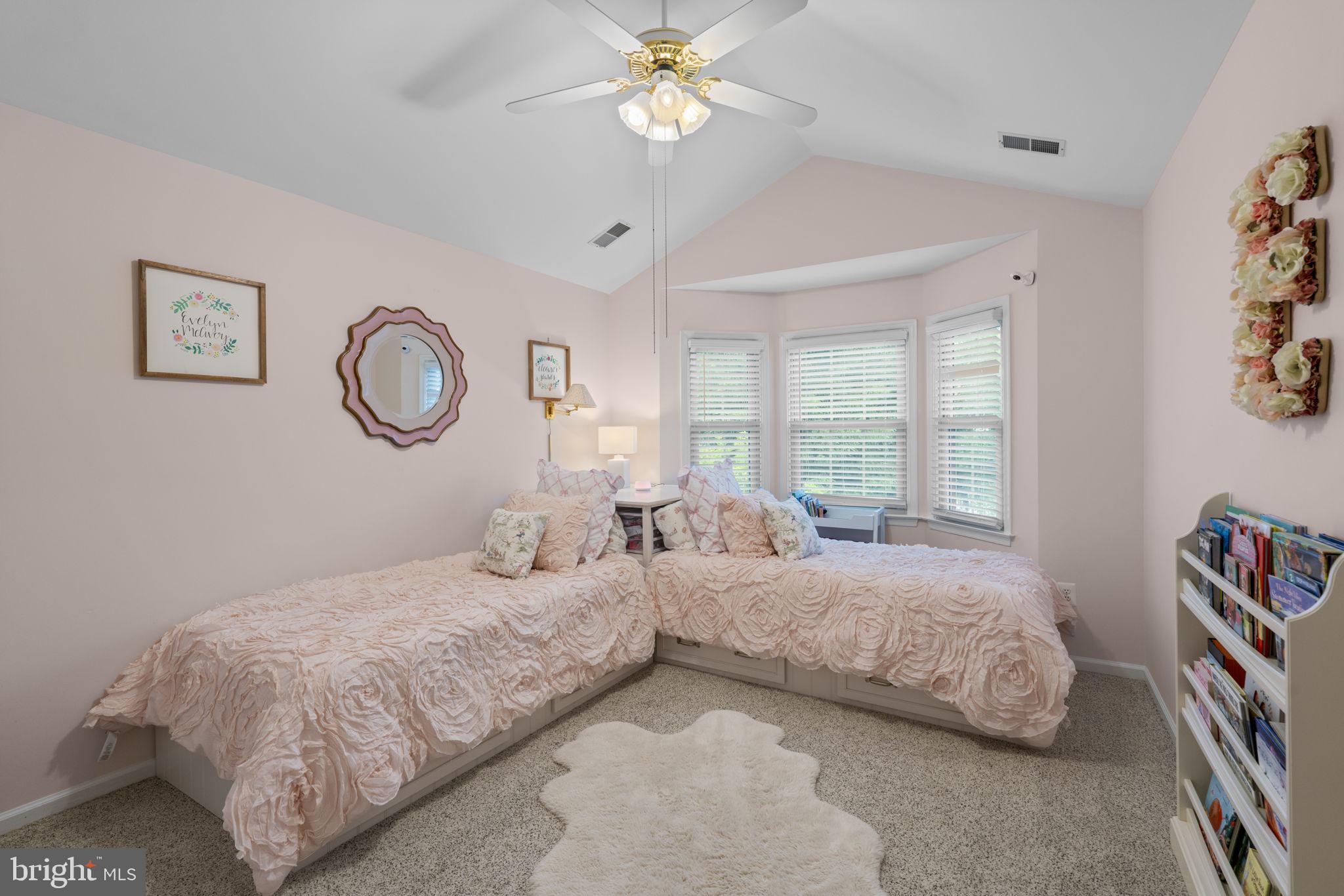 FOXHALL FARM - Residential