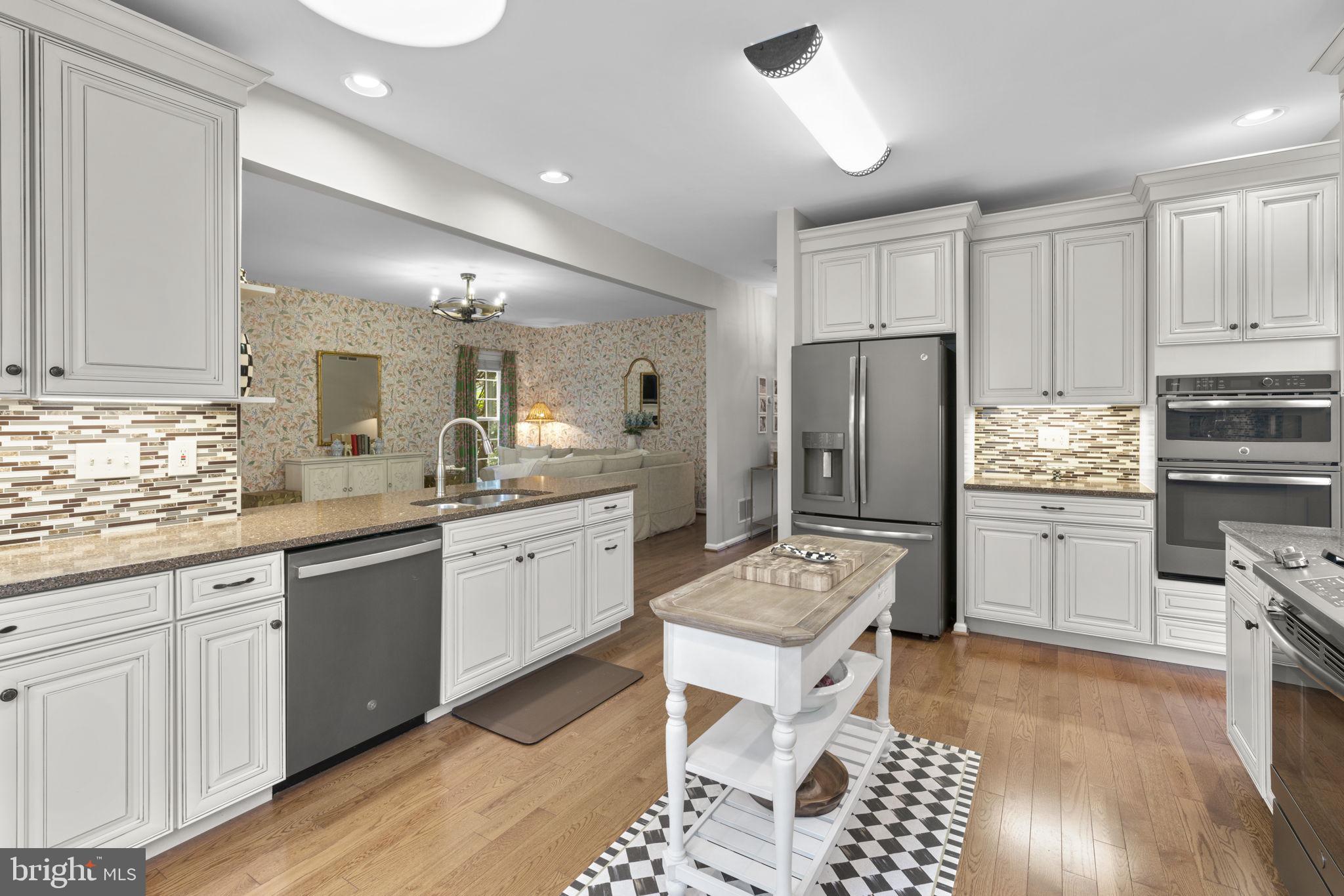 FOXHALL FARM - Residential