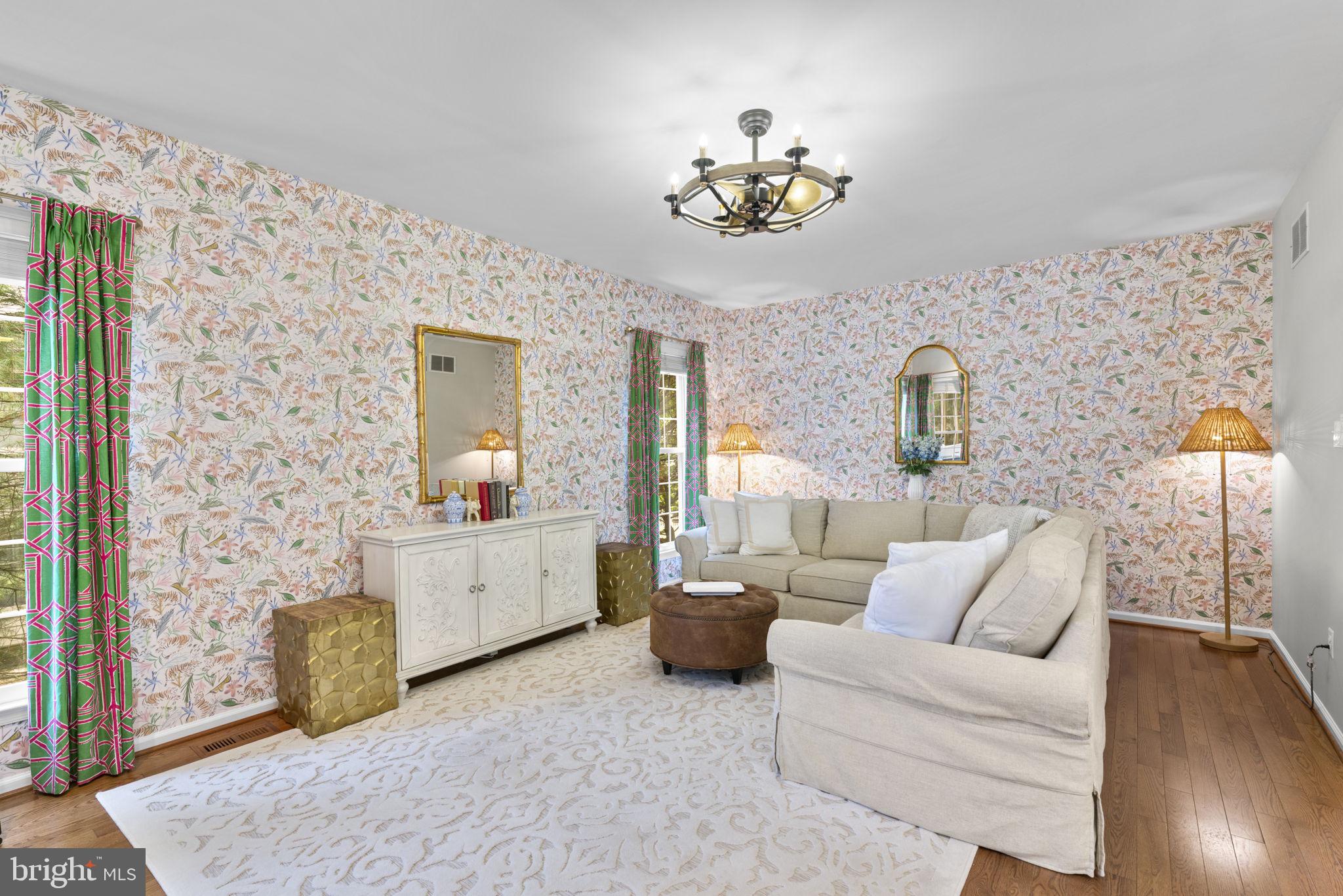 FOXHALL FARM - Residential
