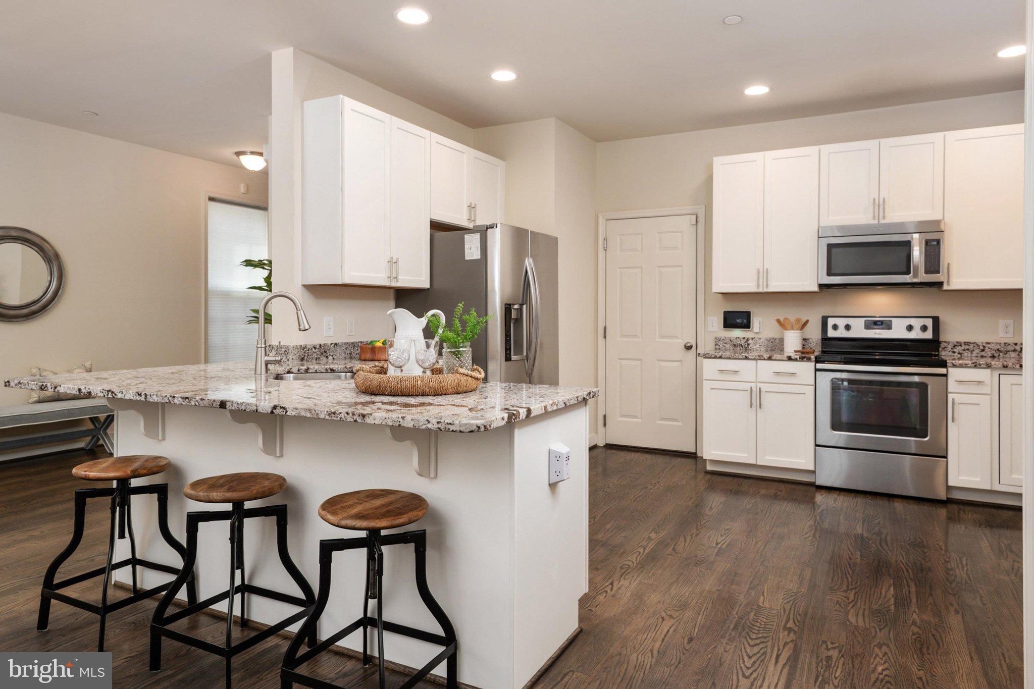 1307 REGINA WAY