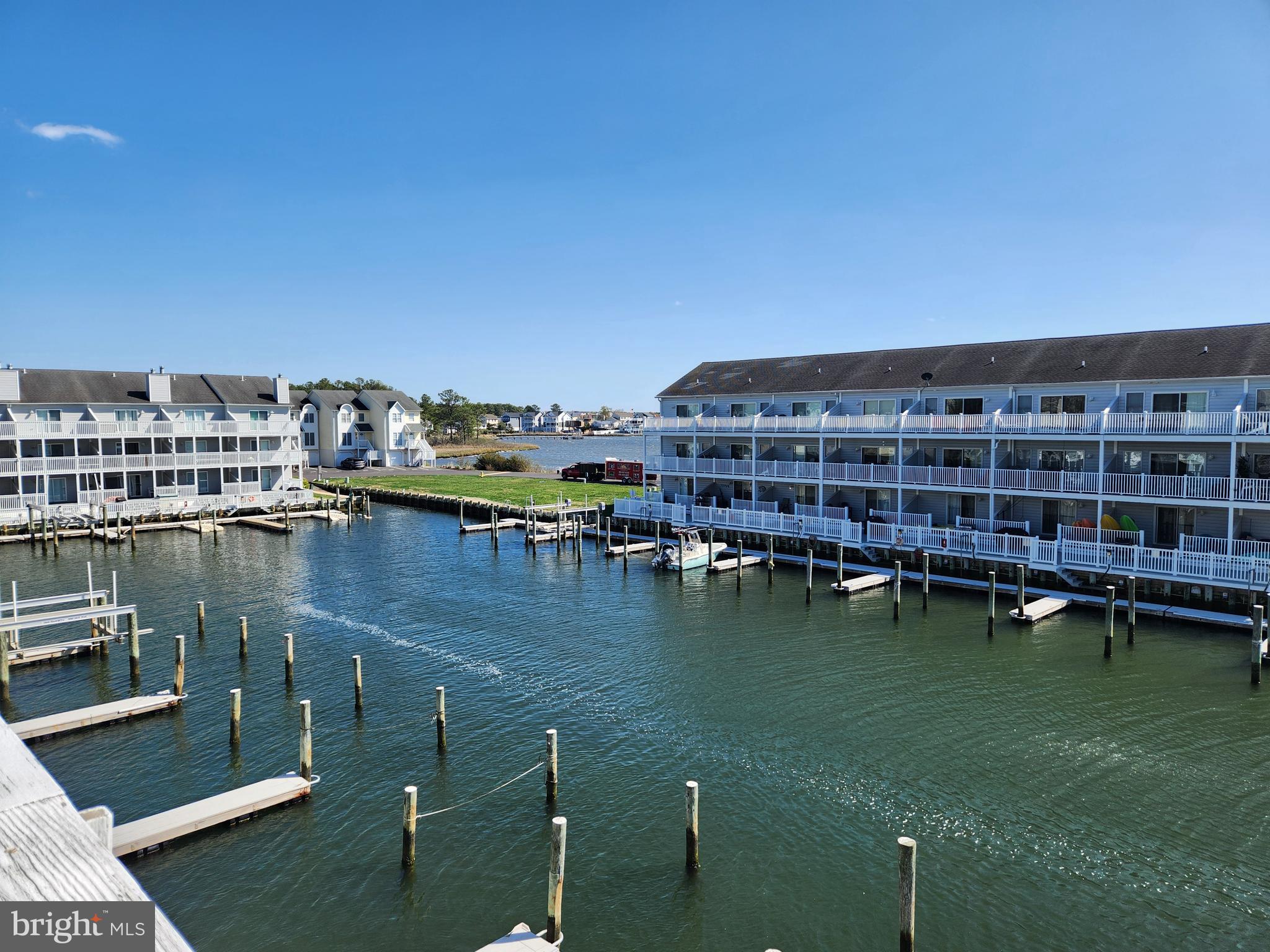 BETHANY MARINA - Residential