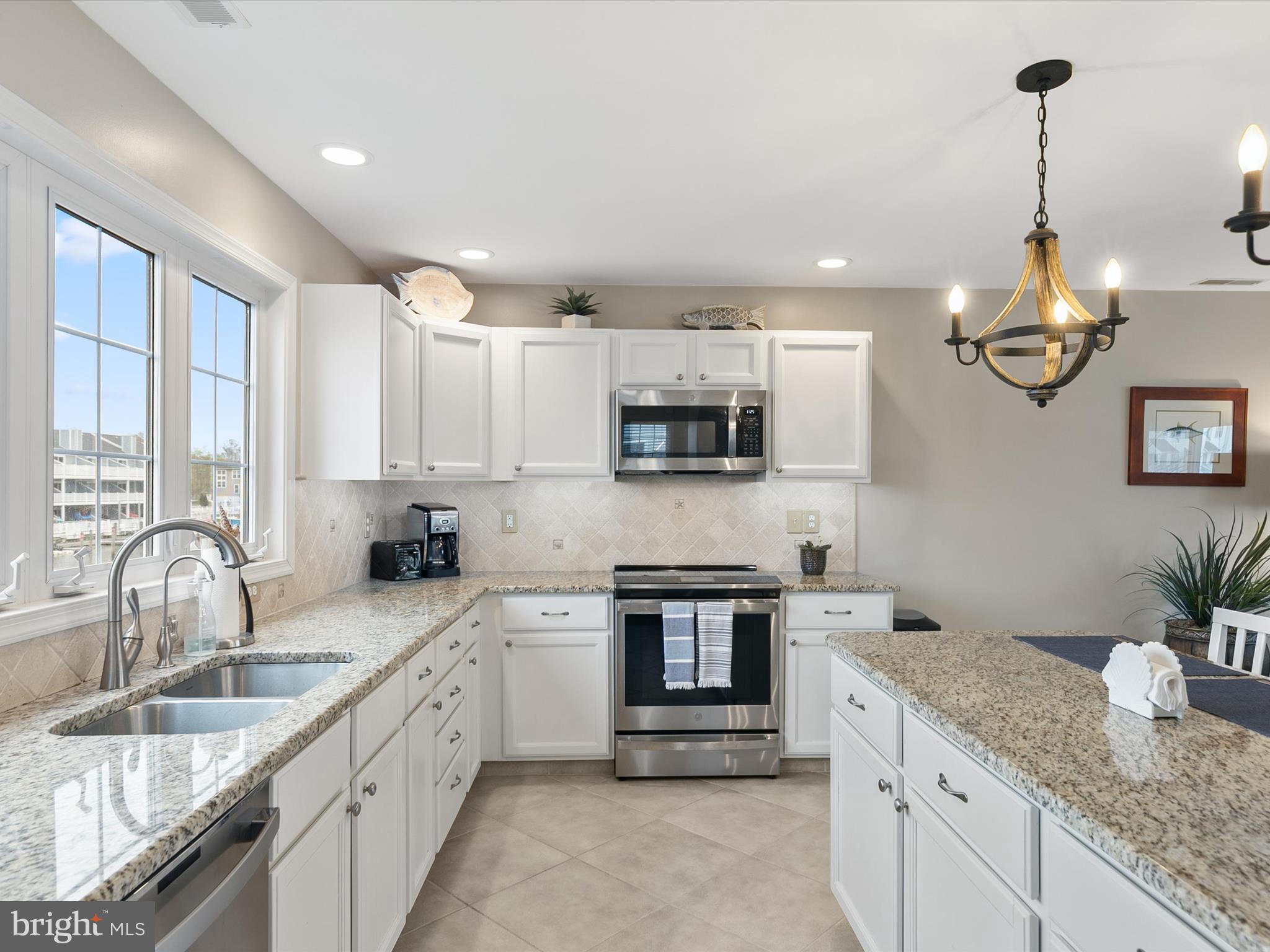 BETHANY MARINA - Residential