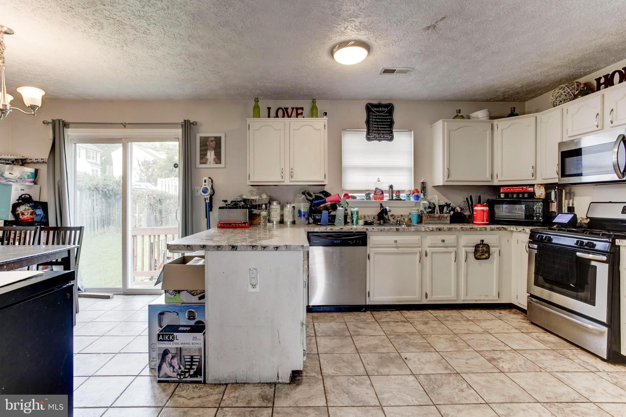 POTOMAC HILLS - Residential