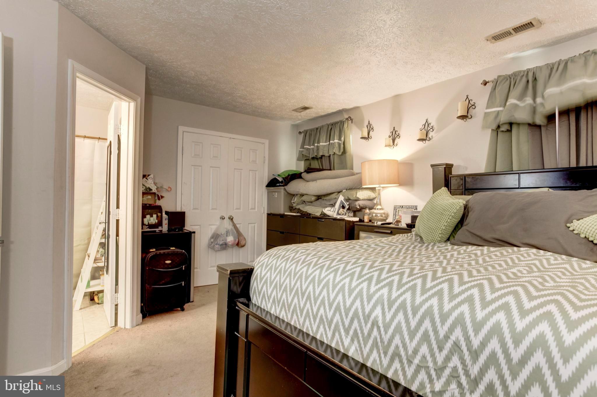 POTOMAC HILLS - Residential