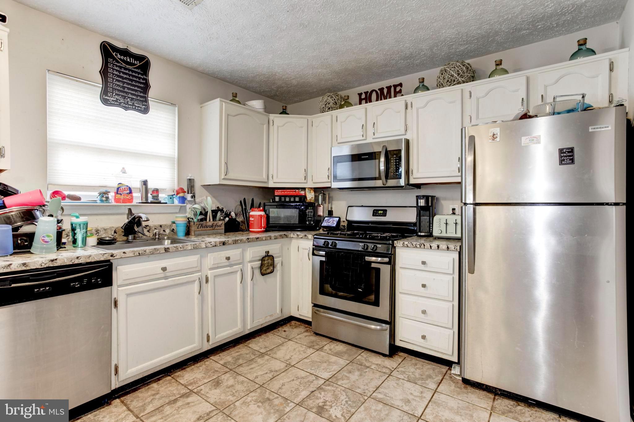 POTOMAC HILLS - Residential