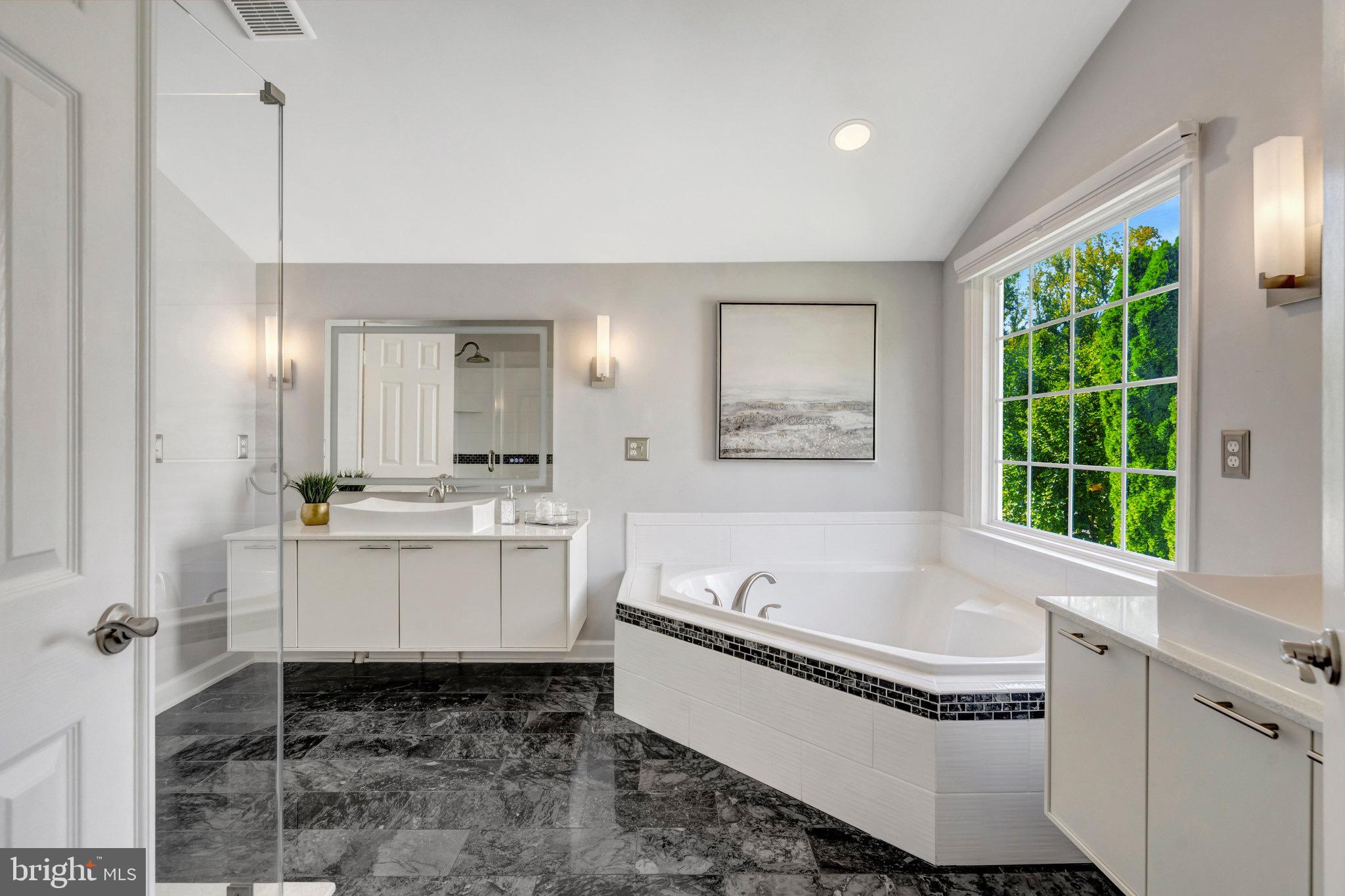 LEE CHAPEL GROVE - Residential