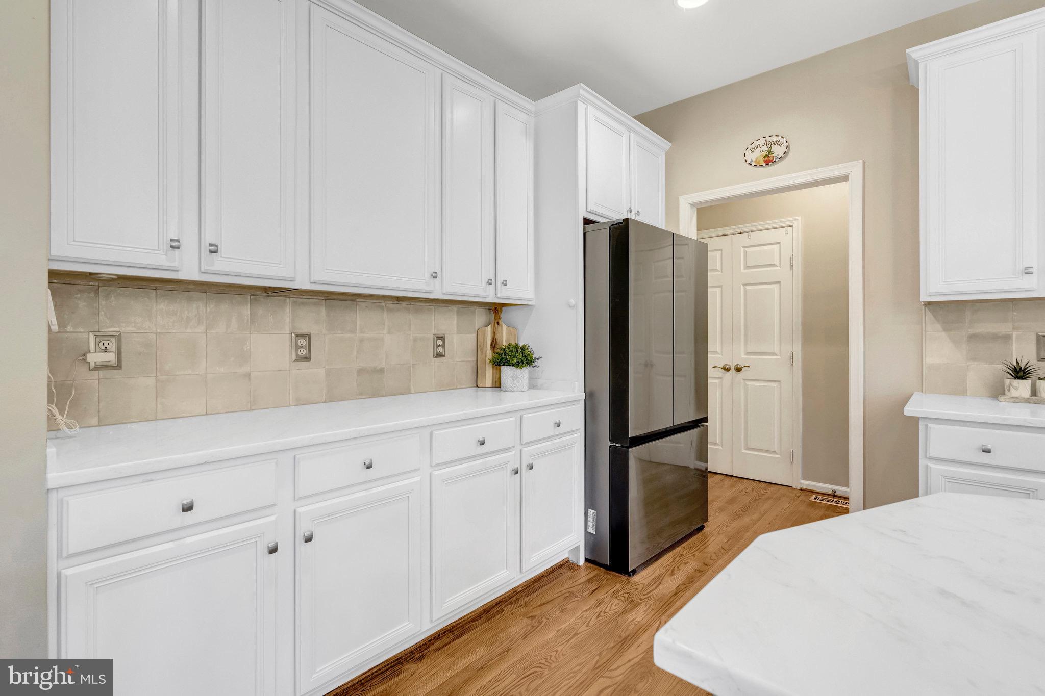 LEE CHAPEL GROVE - Residential