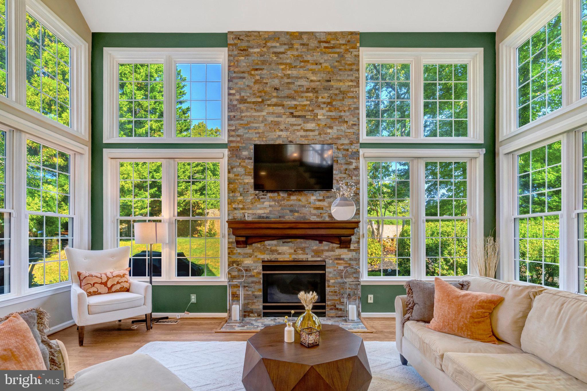 LEE CHAPEL GROVE - Residential