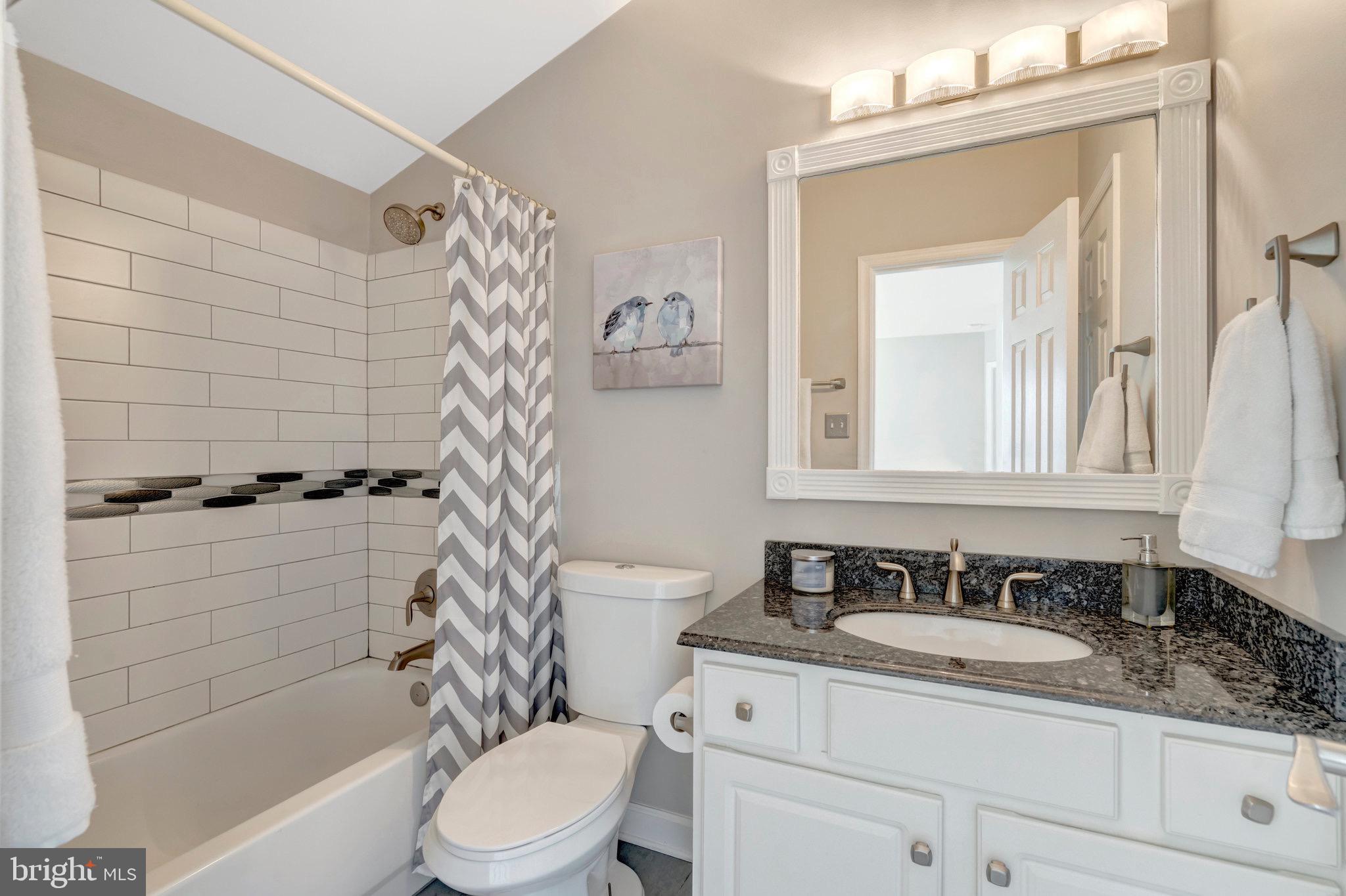 LEE CHAPEL GROVE - Residential