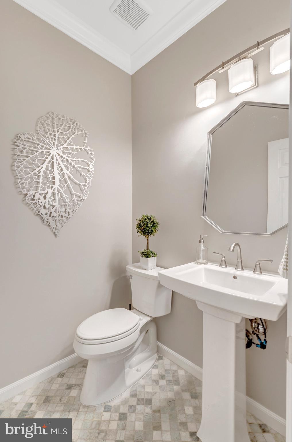 LEE CHAPEL GROVE - Residential