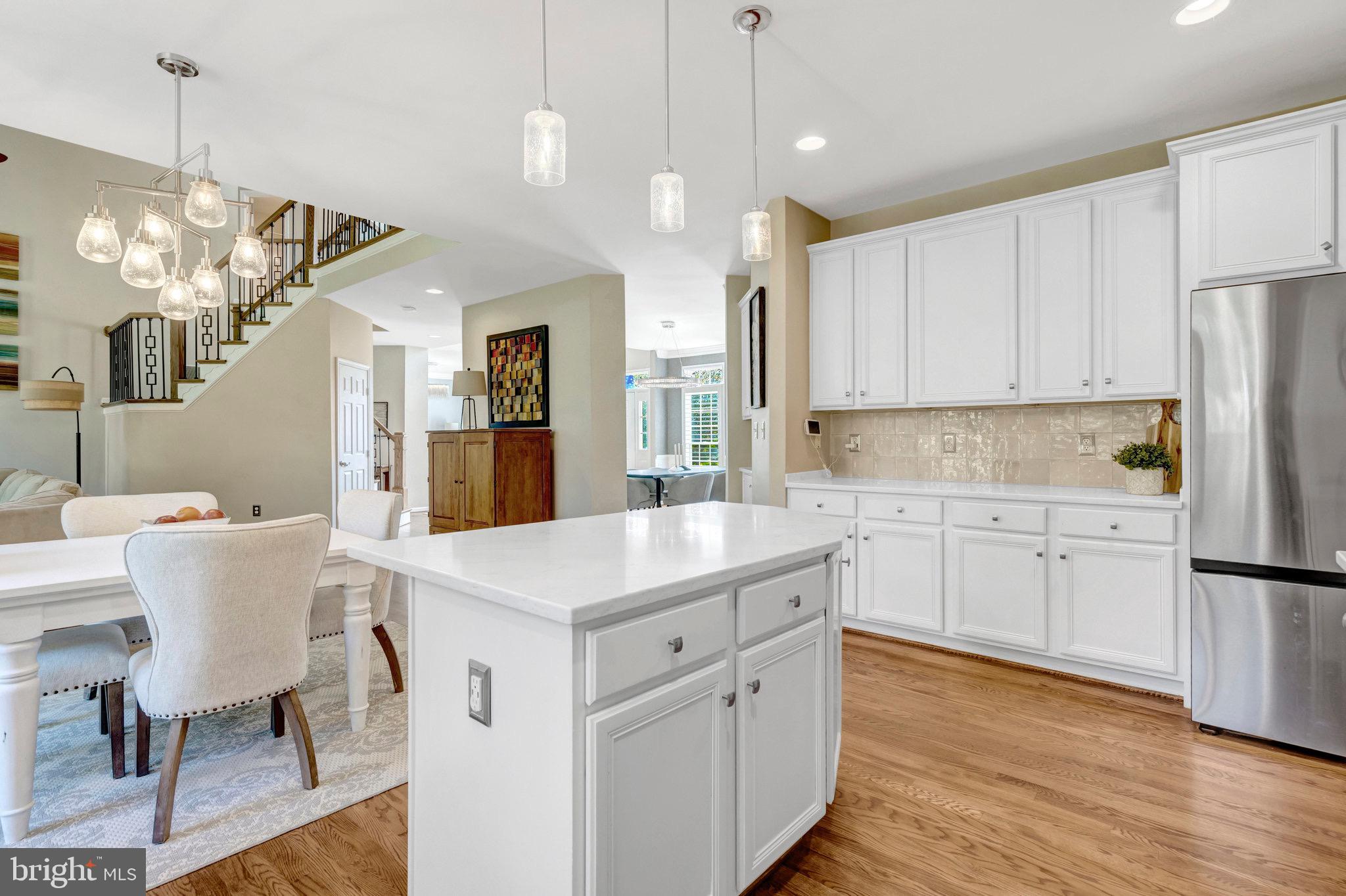 LEE CHAPEL GROVE - Residential