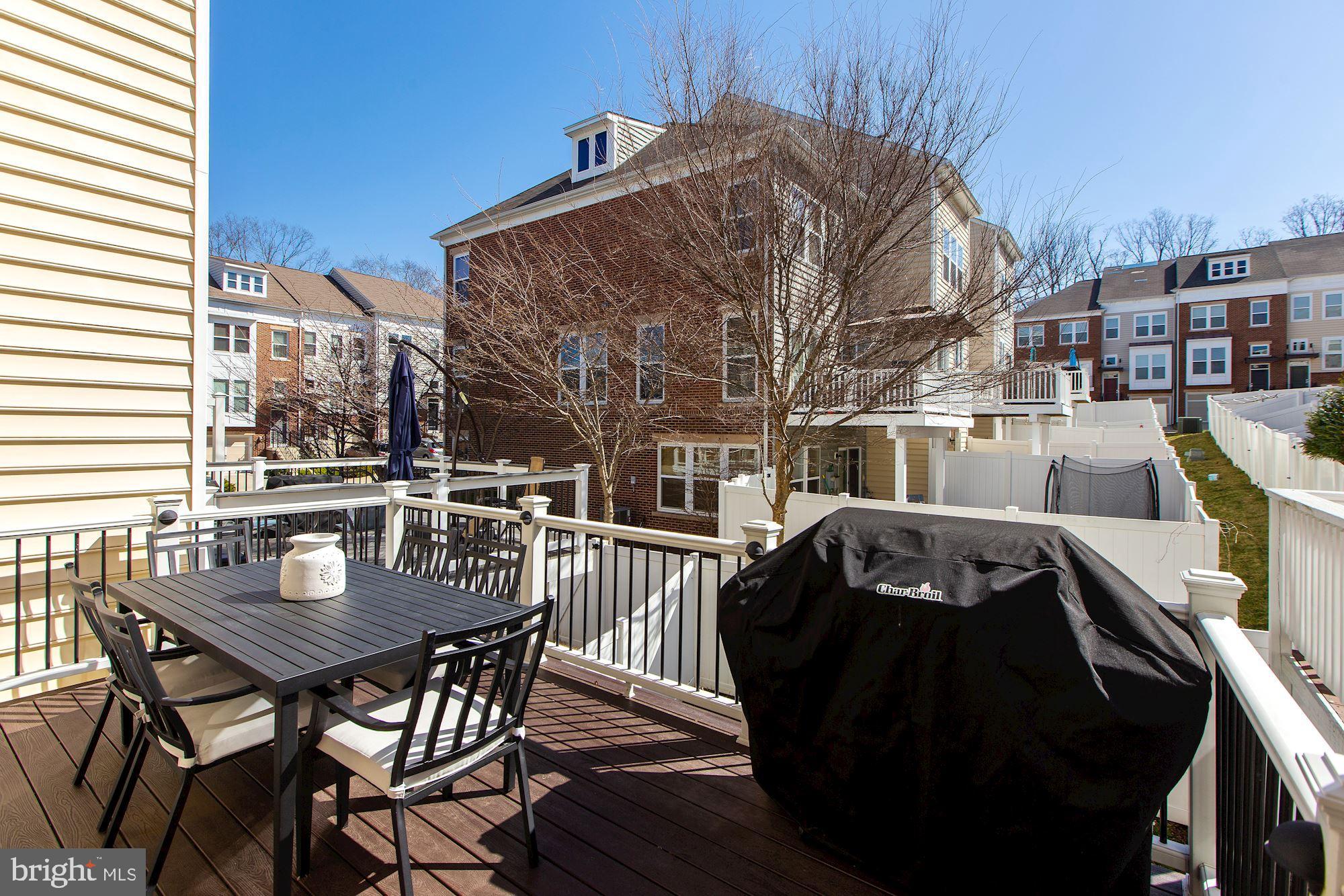 BRAMBLETON LANDBAY - Residential