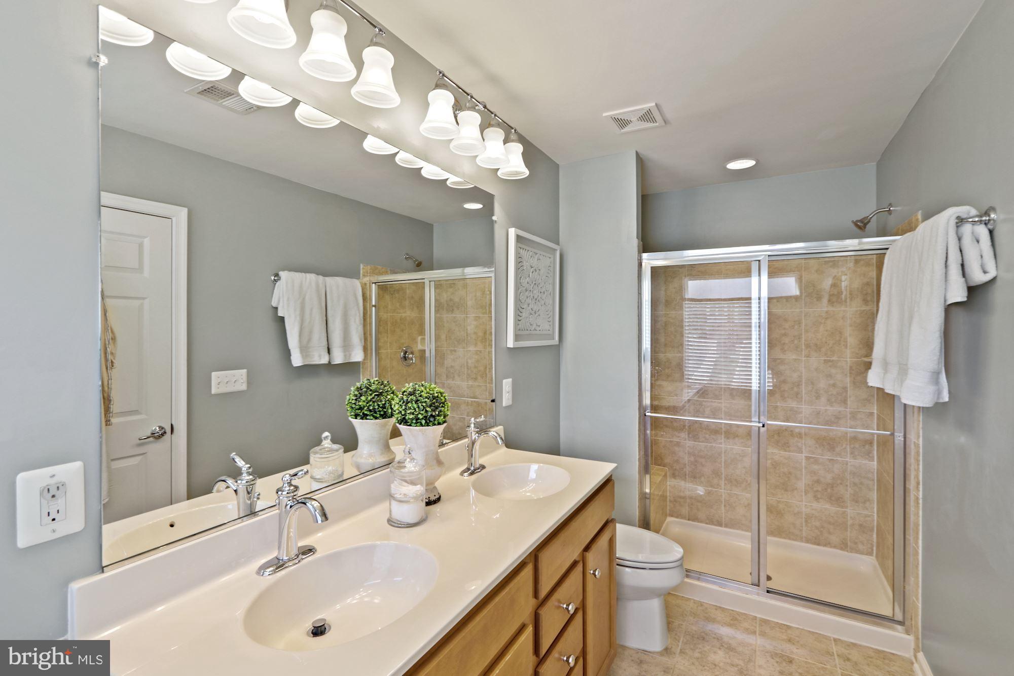 BRAMBLETON LANDBAY - Residential