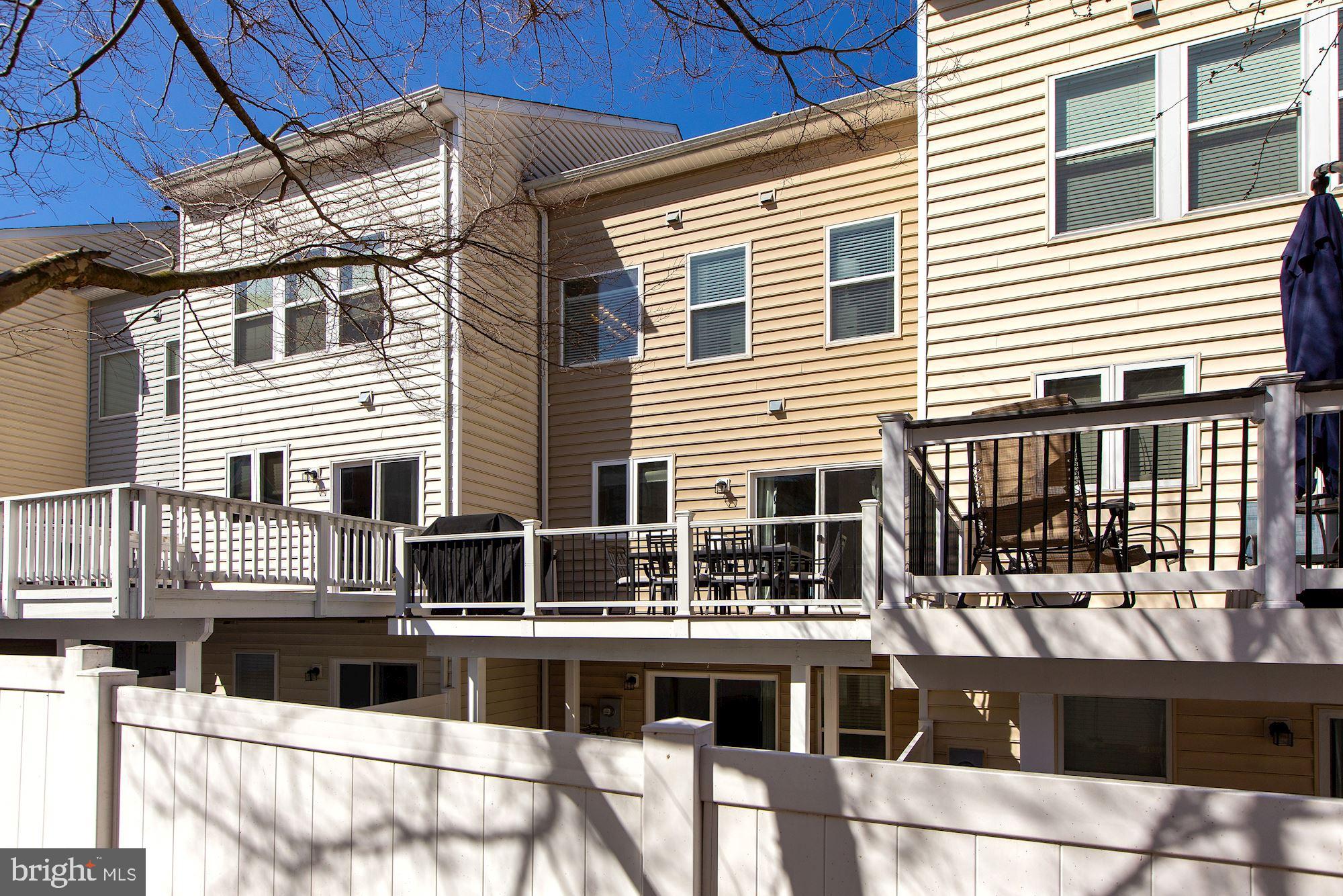 BRAMBLETON LANDBAY - Residential