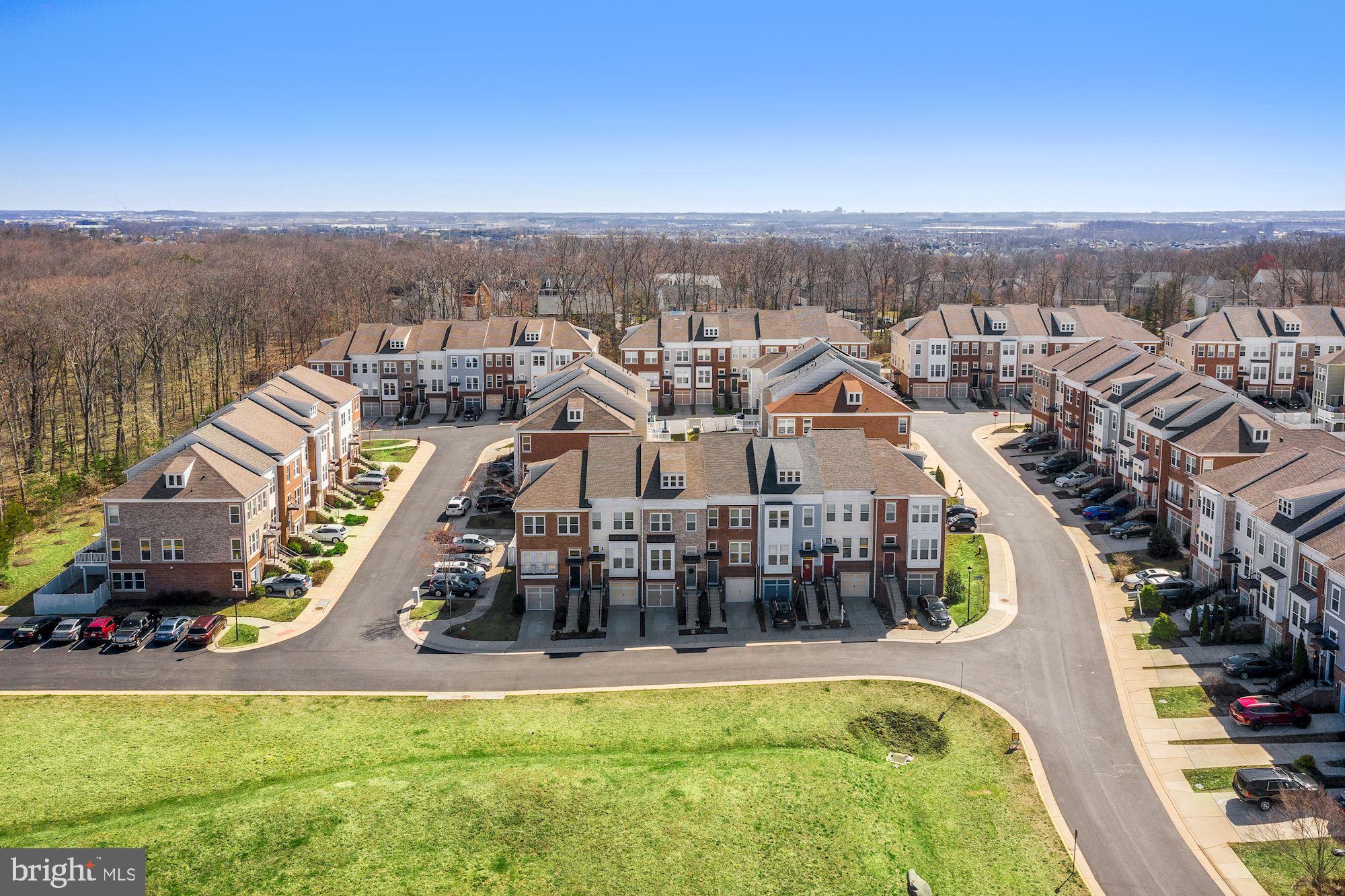 BRAMBLETON LANDBAY - Residential