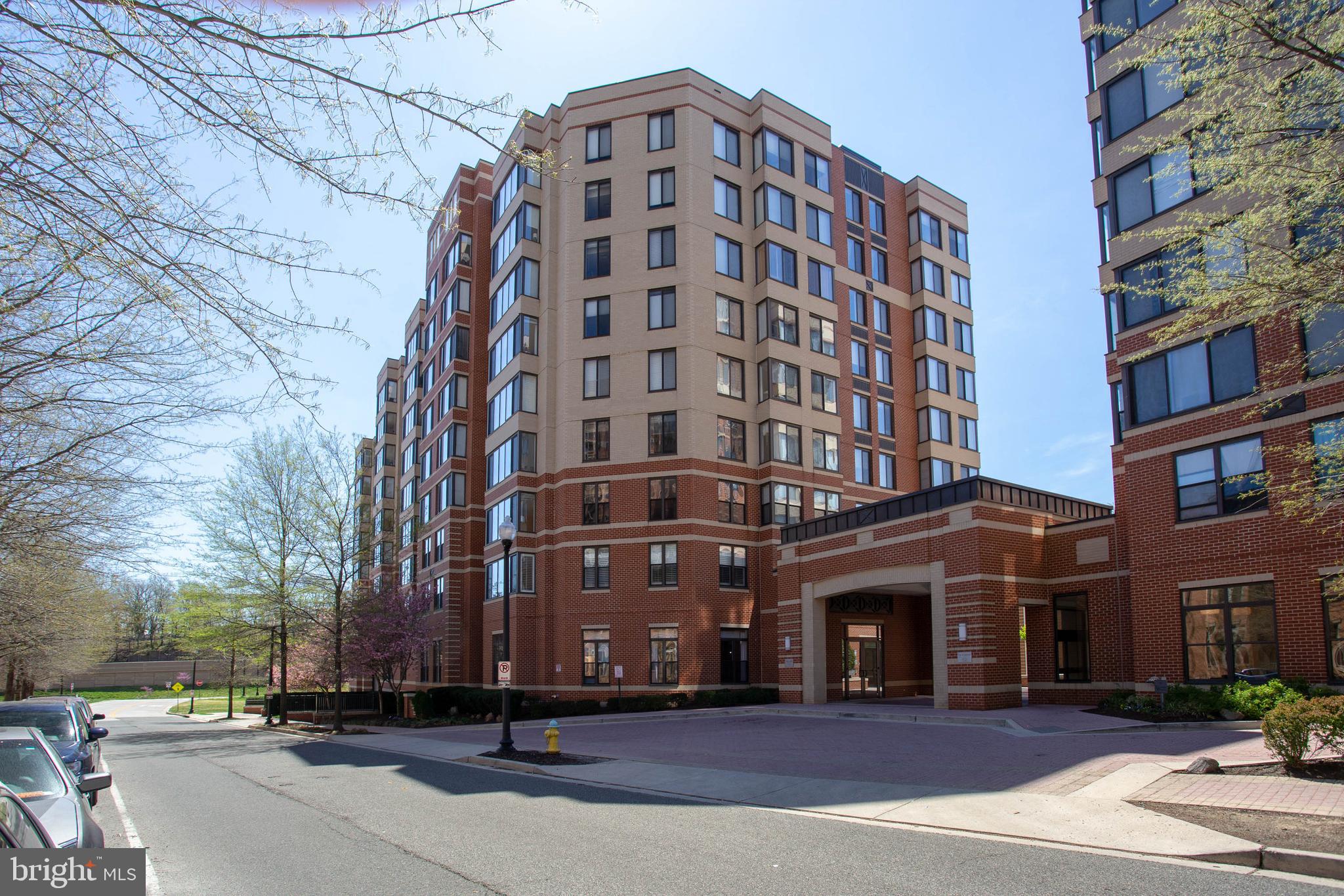 THE PARK AT COURTHOUSE - Residential