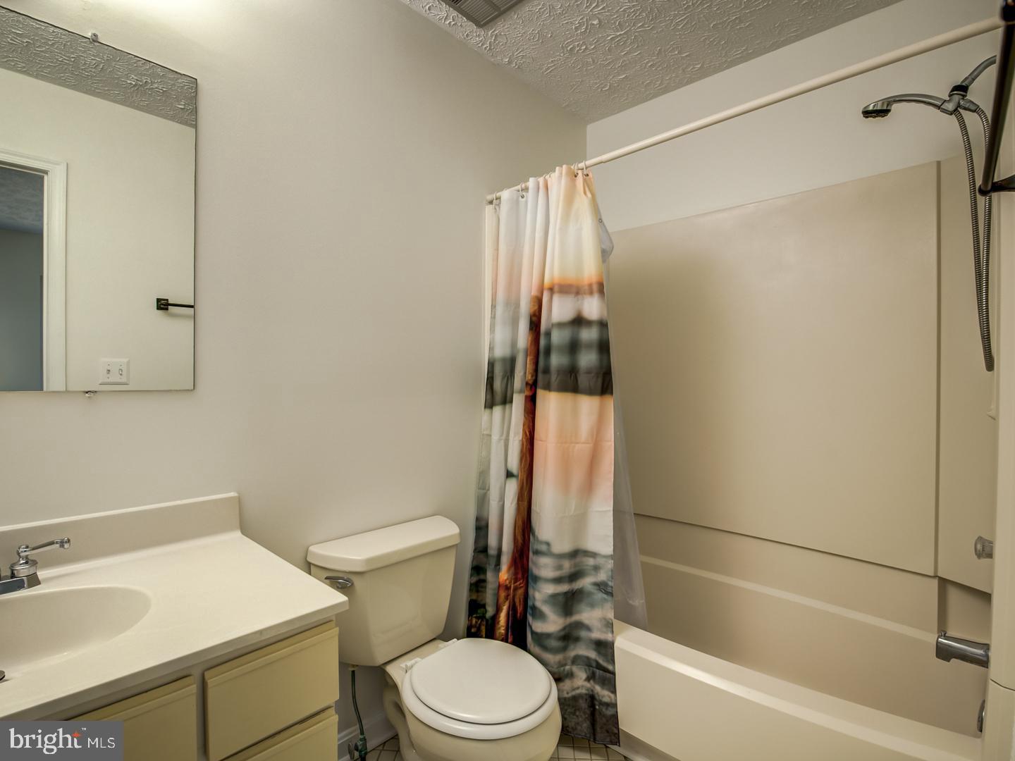 WATERS LANDING - Residential