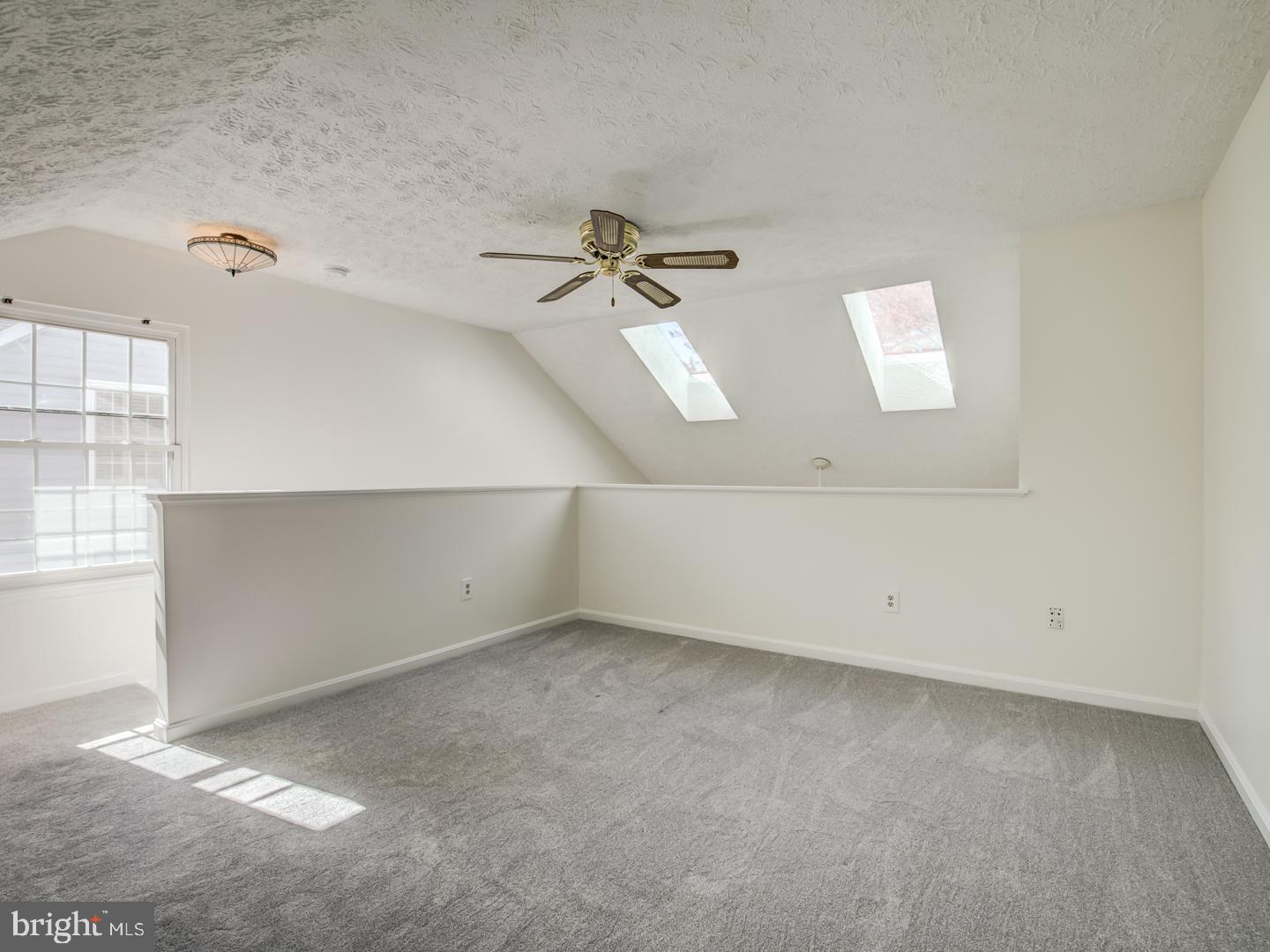 WATERS LANDING - Residential