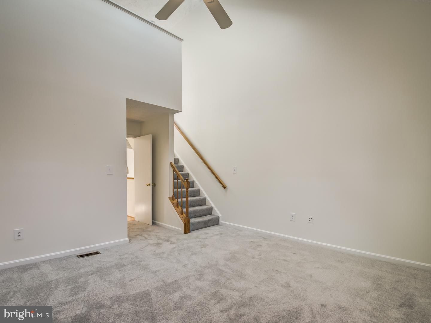 WATERS LANDING - Residential