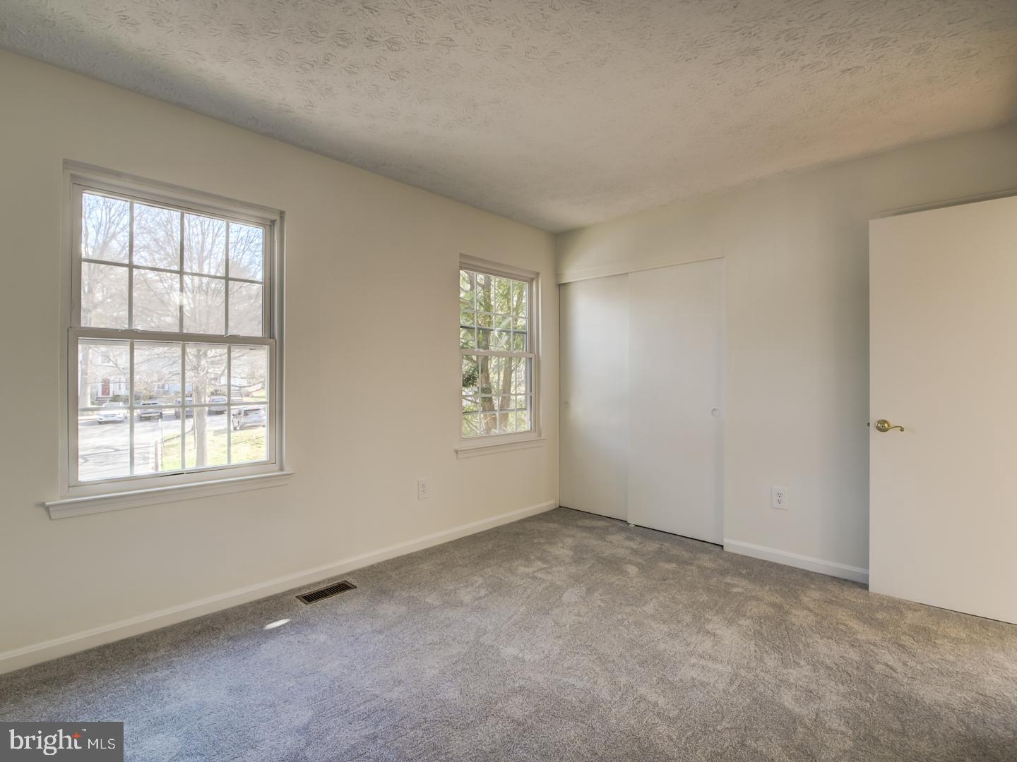 WATERS LANDING - Residential