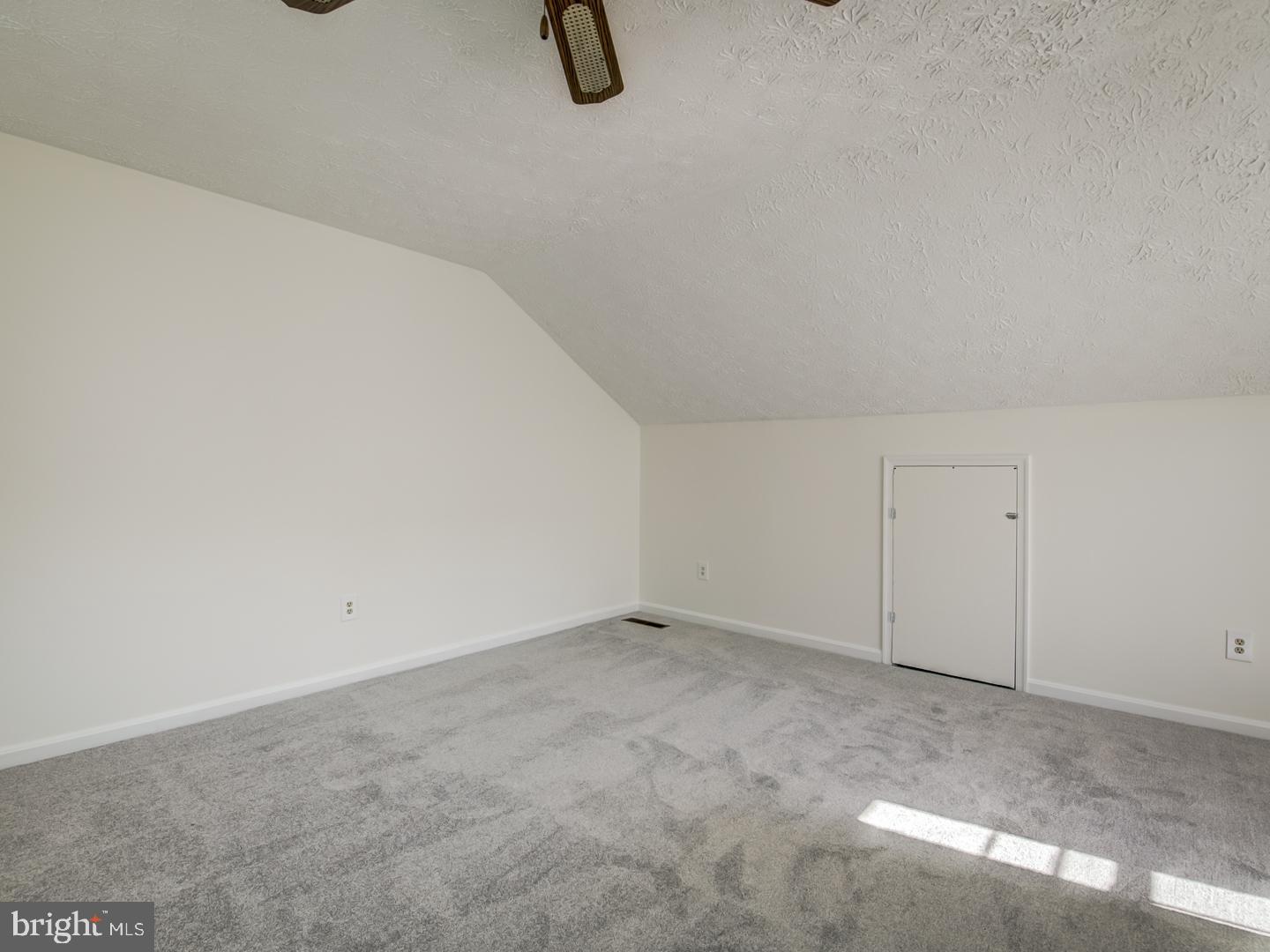 WATERS LANDING - Residential