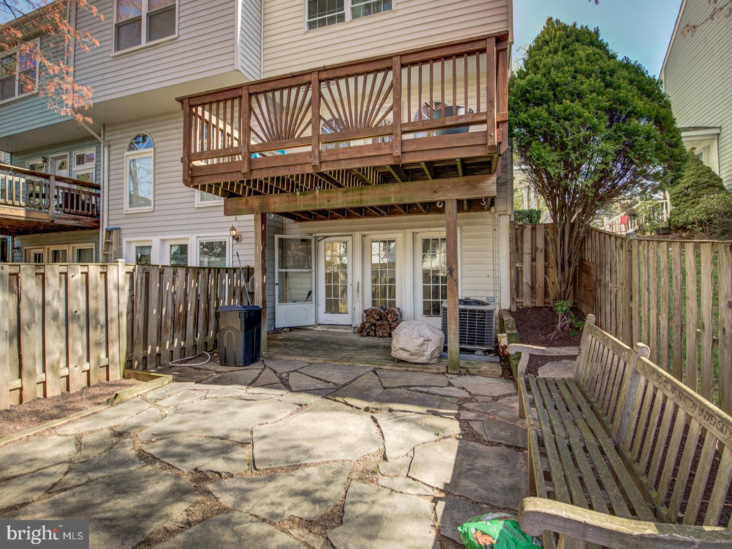 WATERS LANDING - Residential