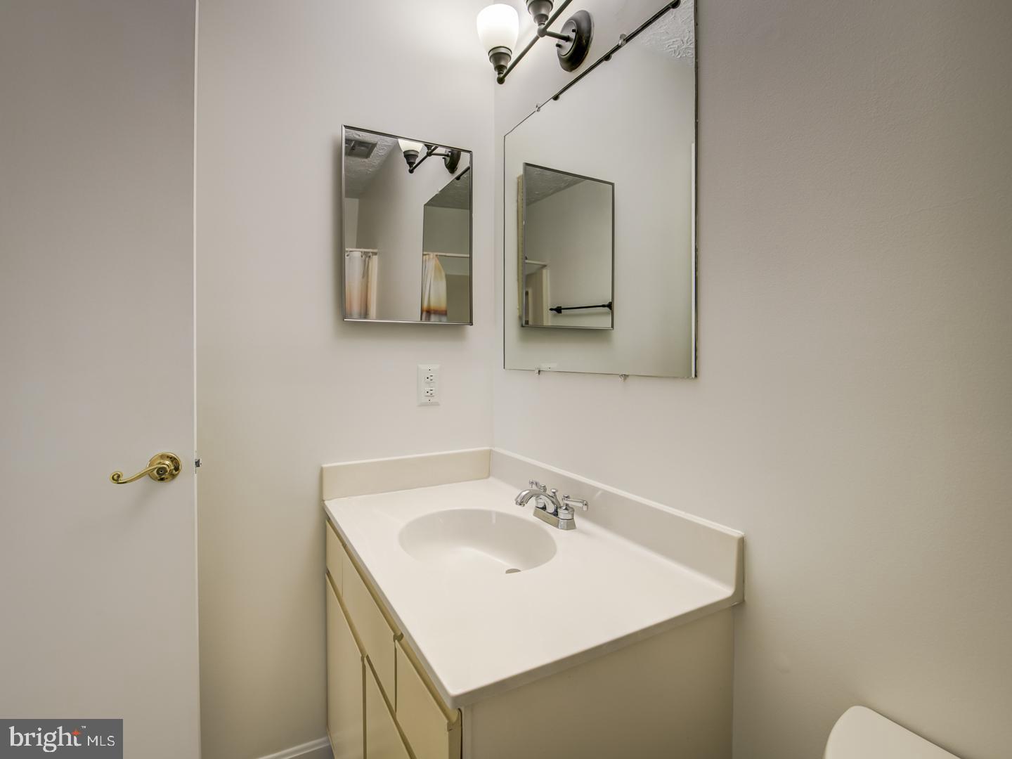 WATERS LANDING - Residential