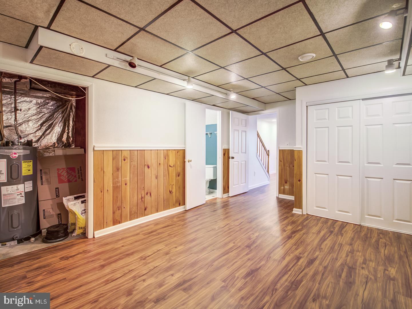 WATERS LANDING - Residential