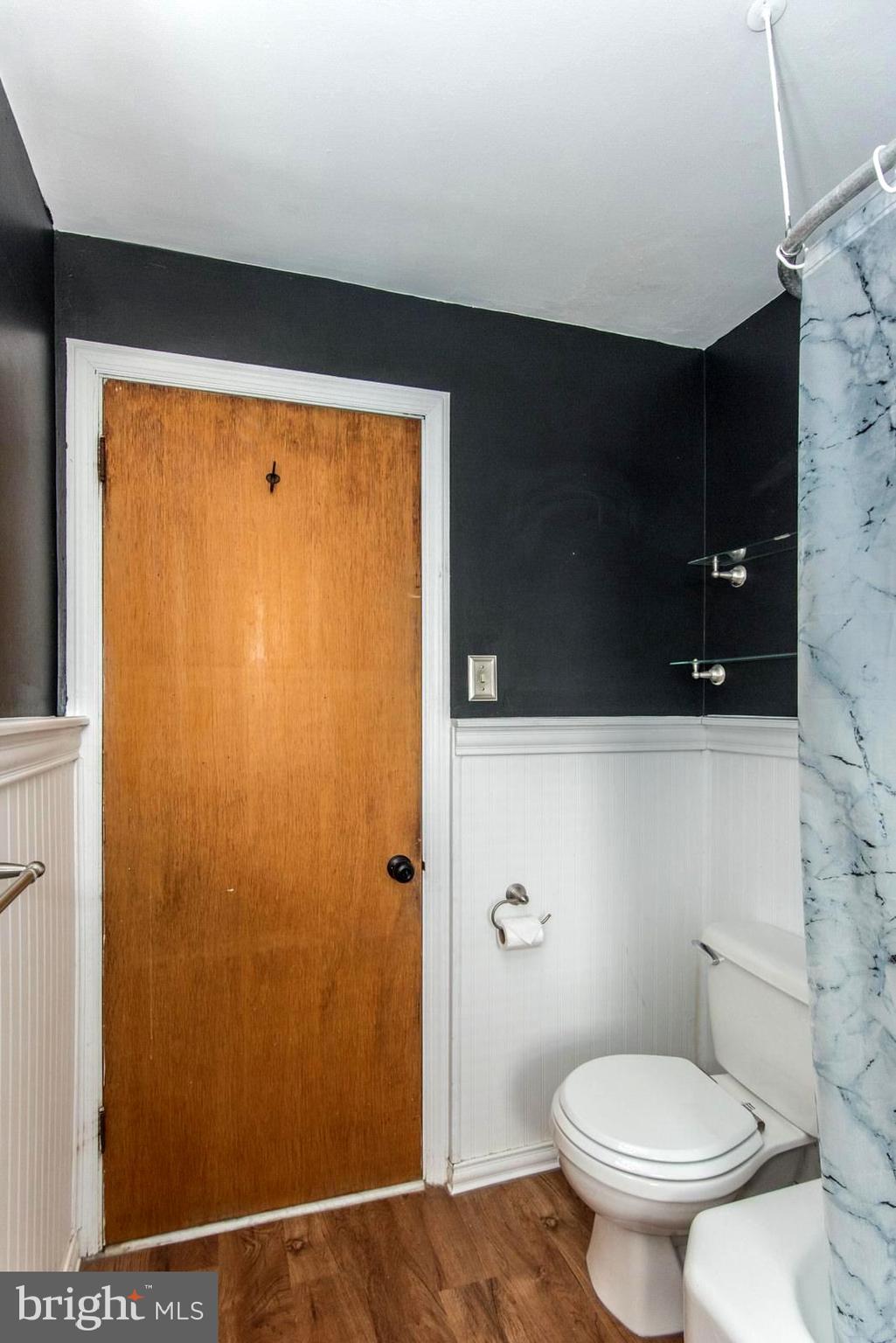 FOX CHASE - Residential