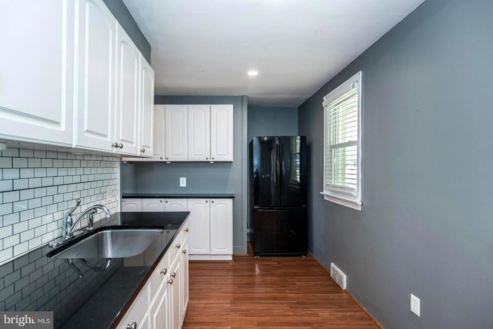 FOX CHASE - Residential