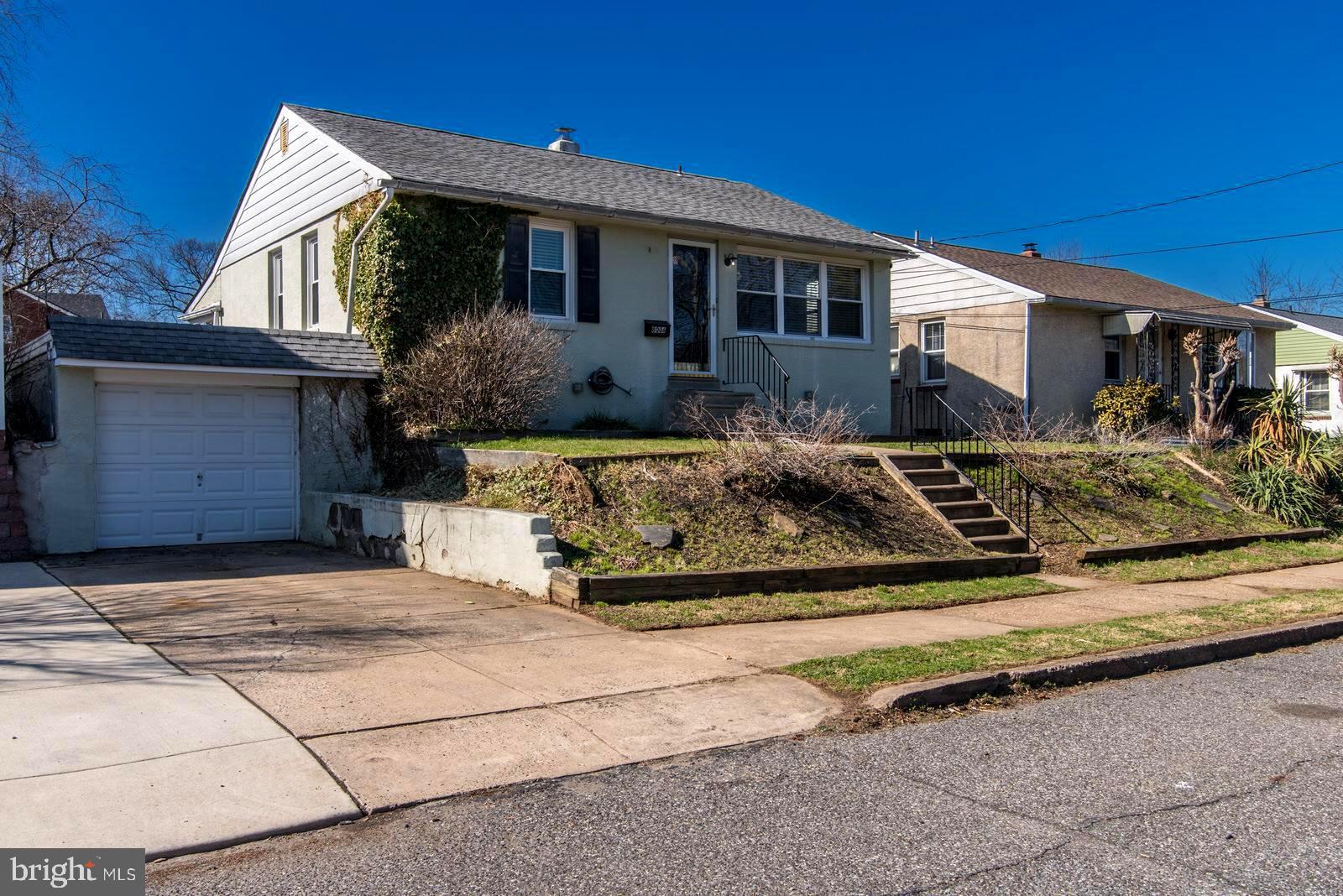 FOX CHASE - Residential