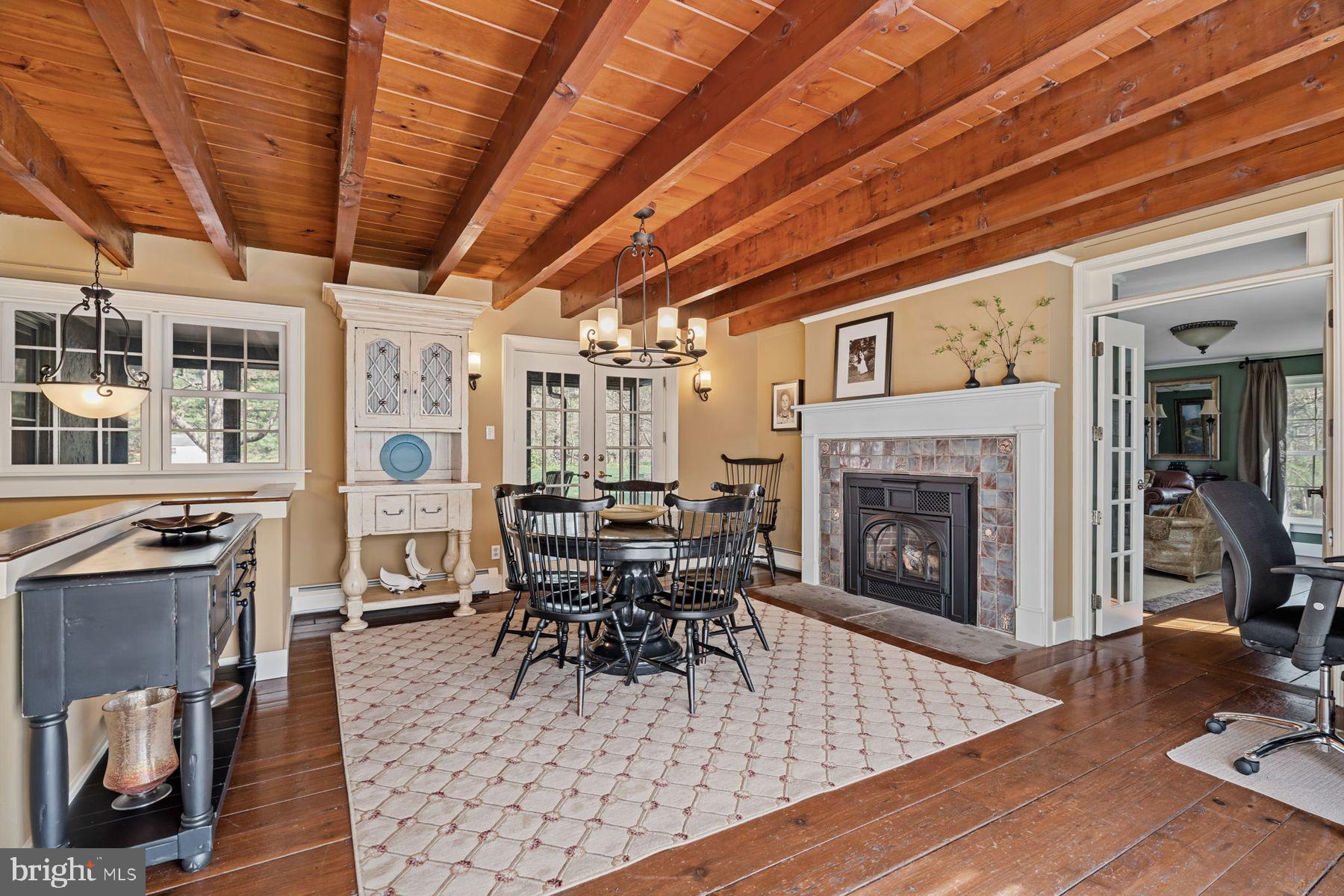 RIDGE VALLEY - Residential