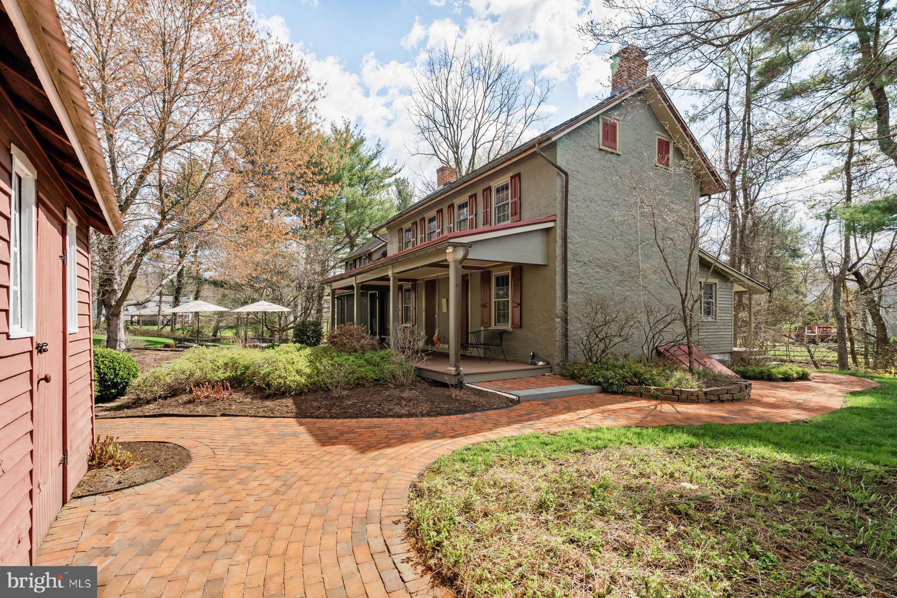 RIDGE VALLEY - Residential