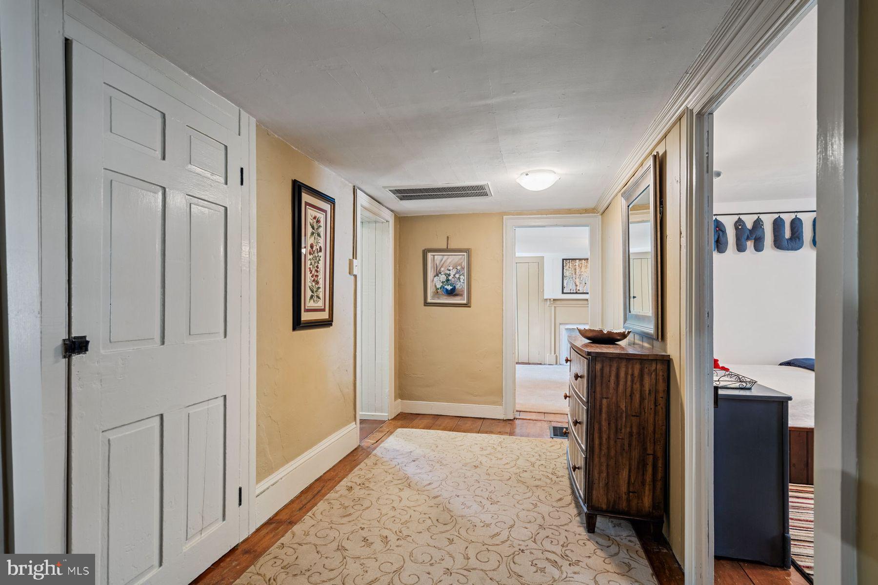 RIDGE VALLEY - Residential