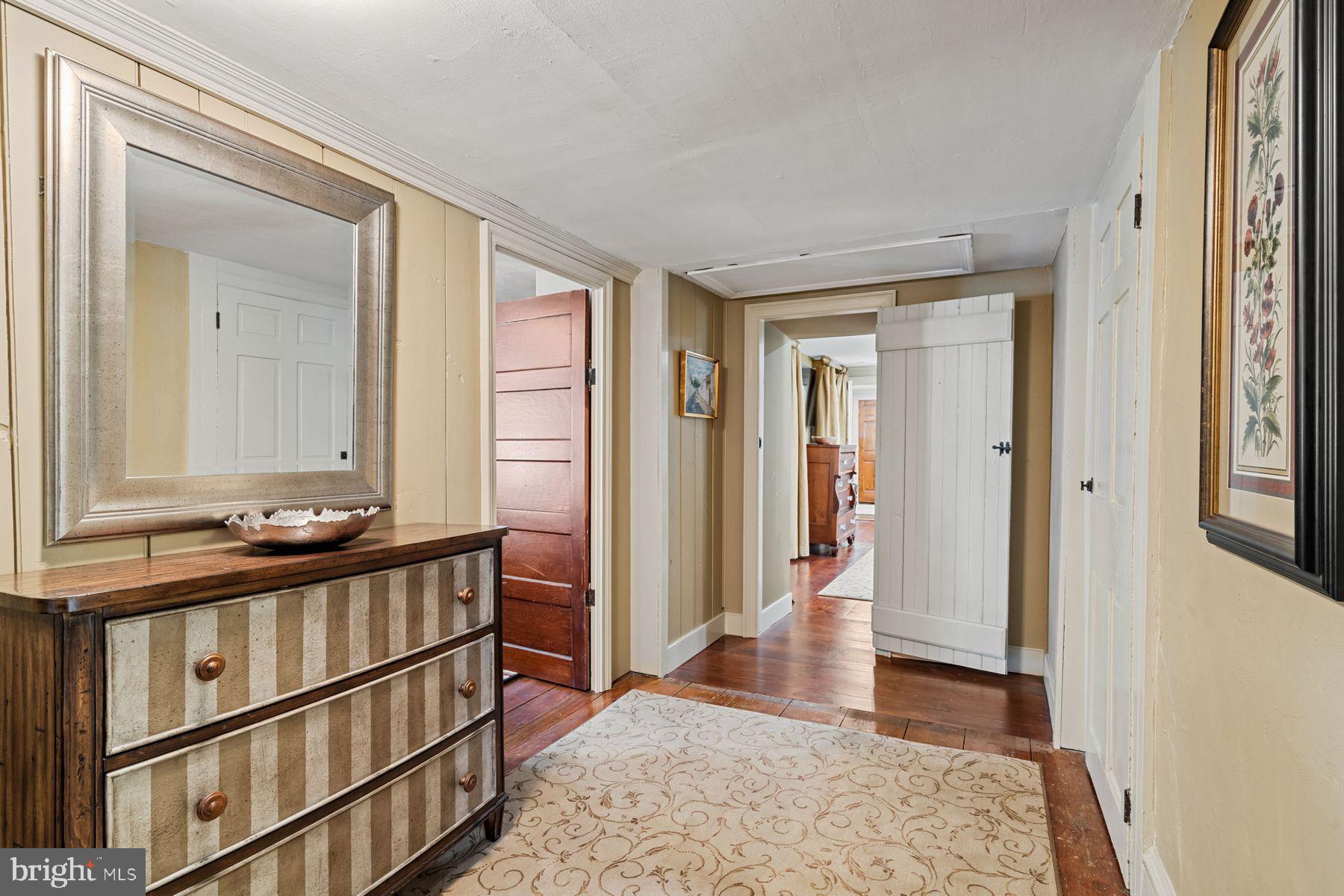 RIDGE VALLEY - Residential