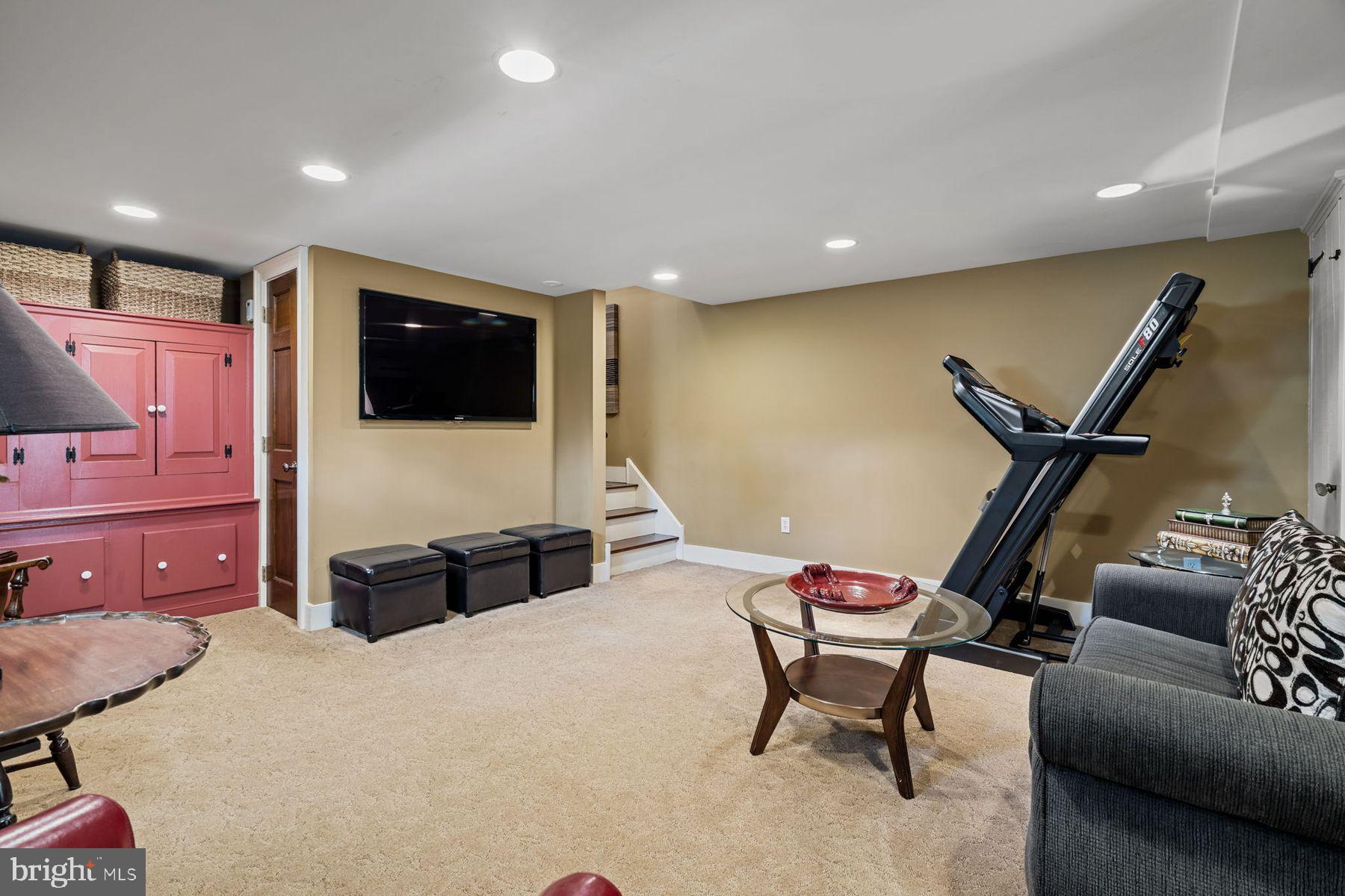 RIDGE VALLEY - Residential